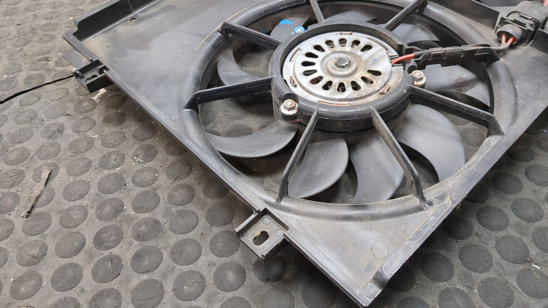 Вентилятор радиатора