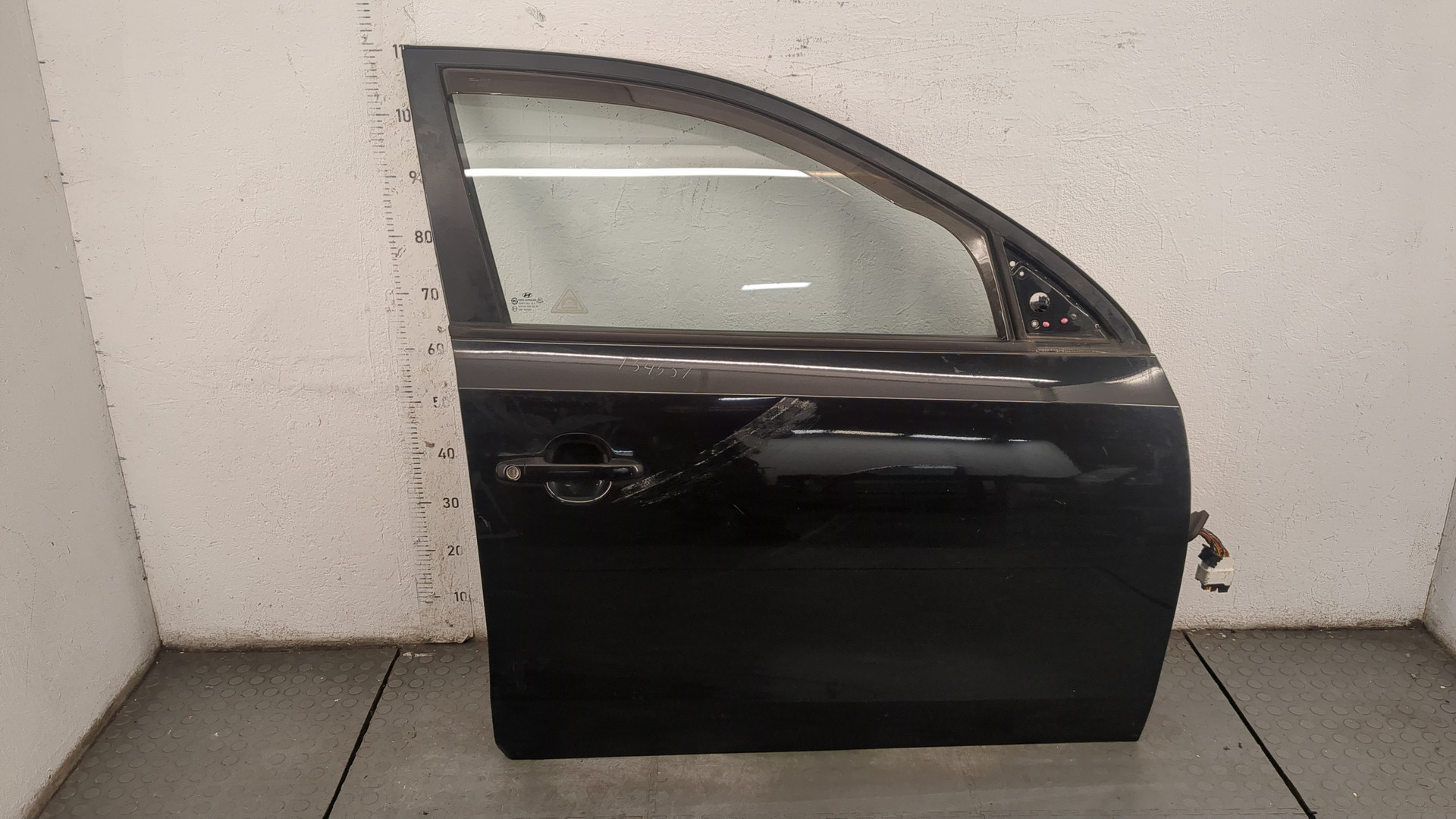 Дверь передняя правая