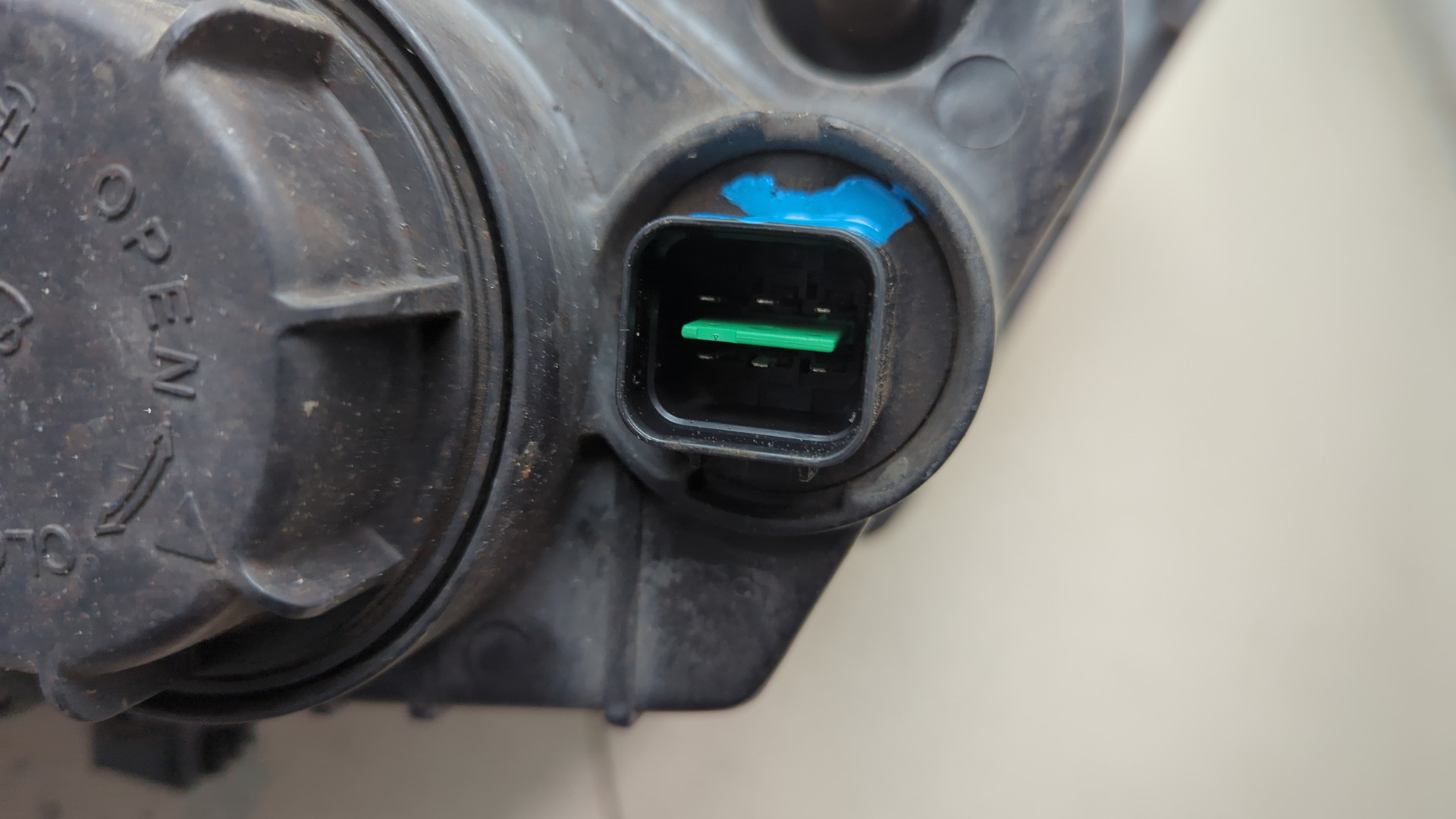 Фара правая