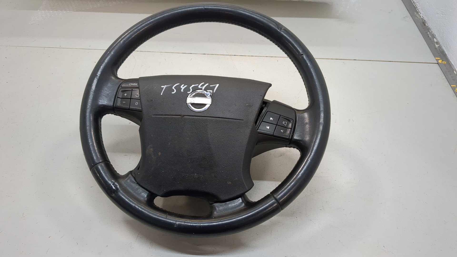 Рулевое колесо (руль)