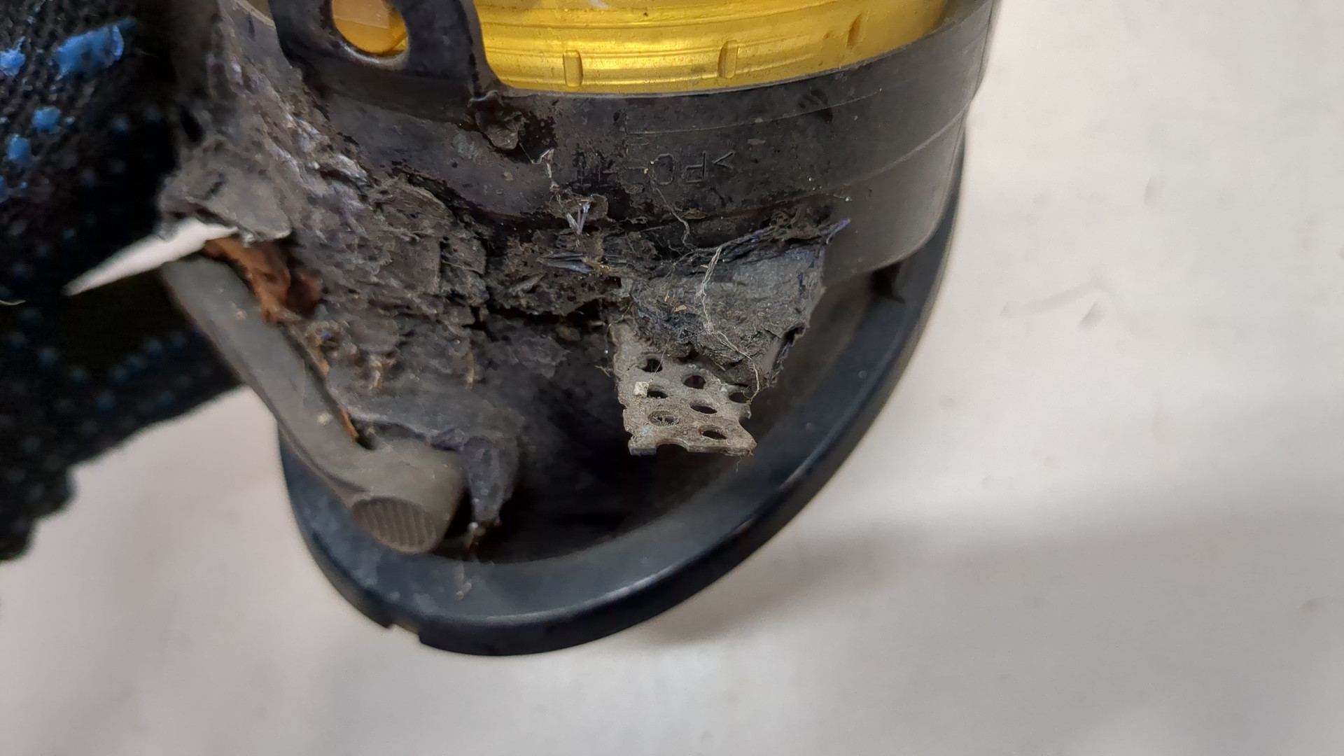 Фара противотуманная левая