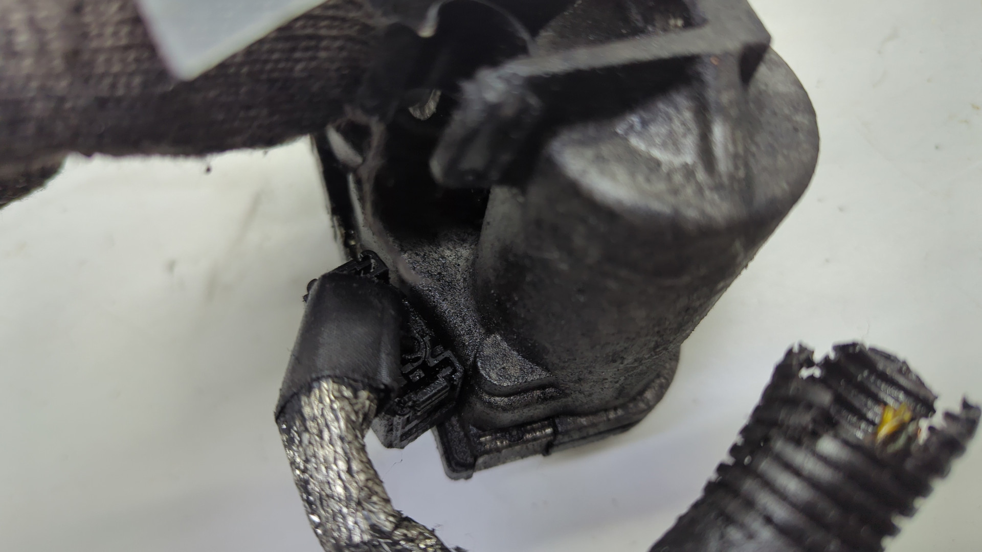 Заслонка дроссельная электрическая