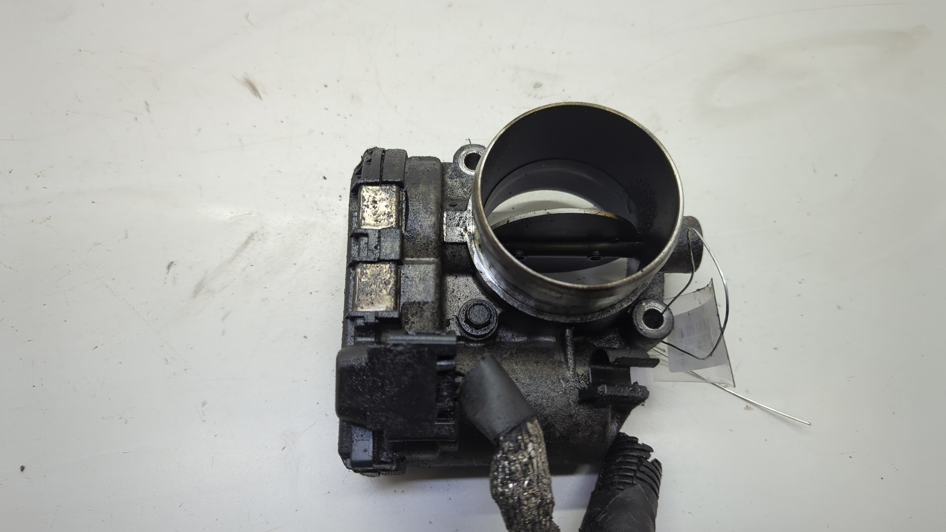 Заслонка дроссельная электрическая