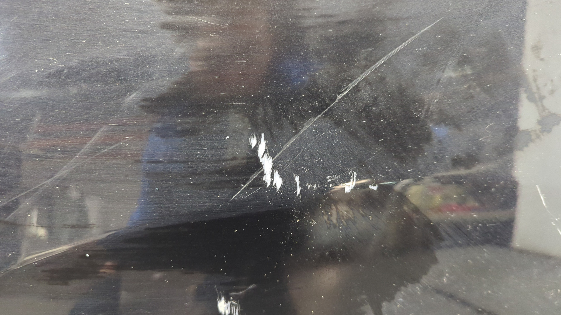 Крыло переднее левое