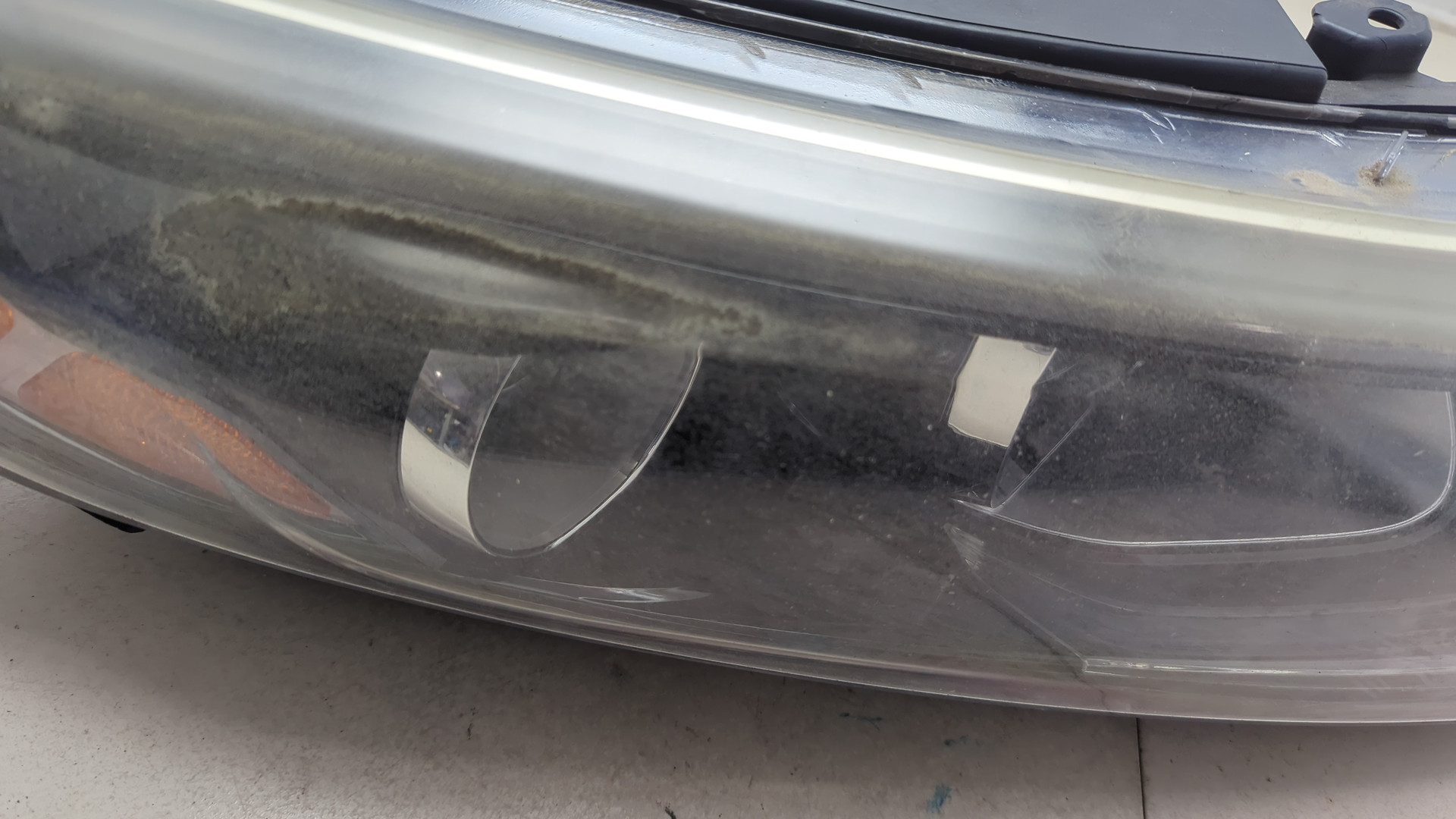 Фара правая