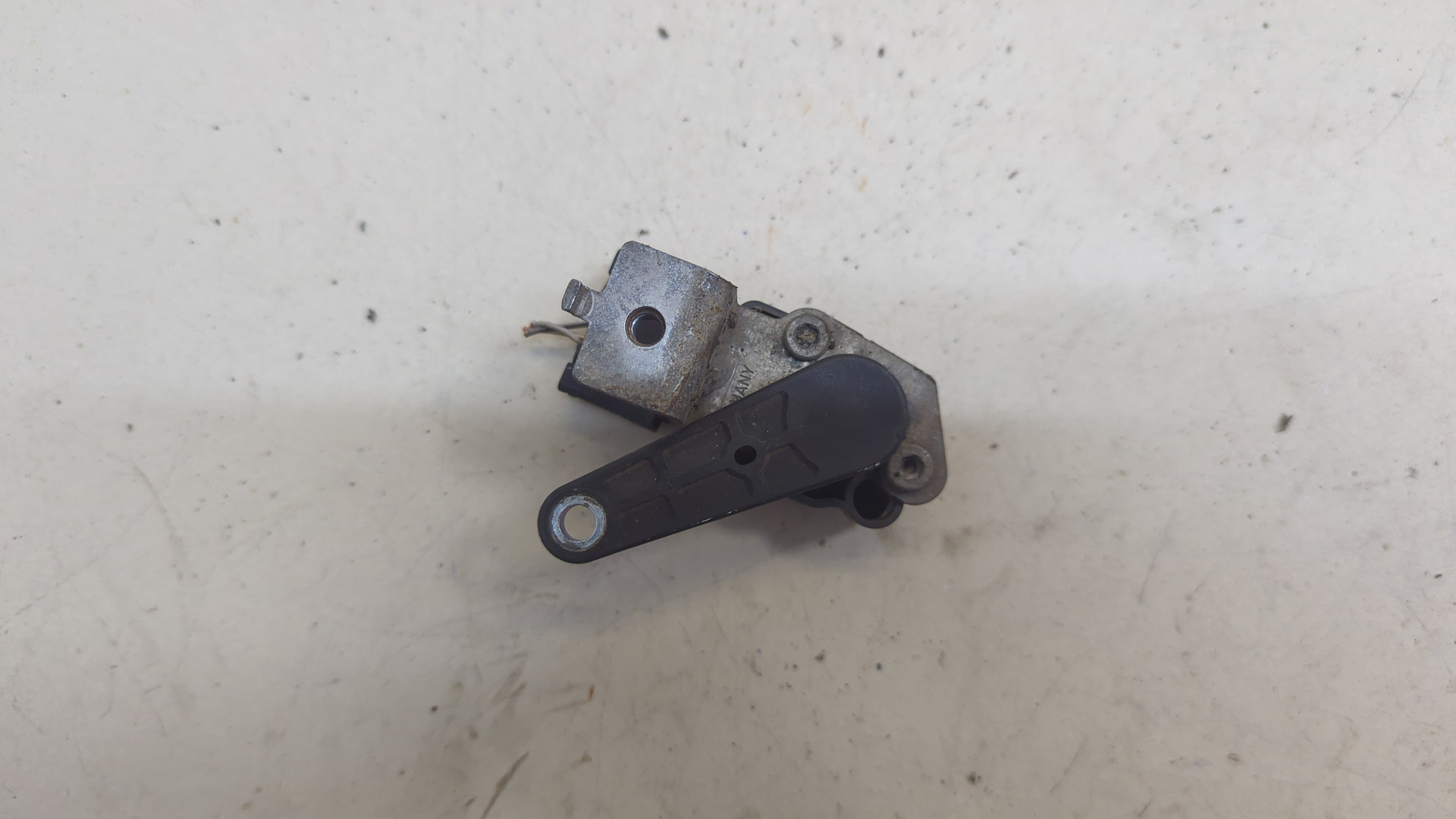 Датчик регулировки дорож. просвета