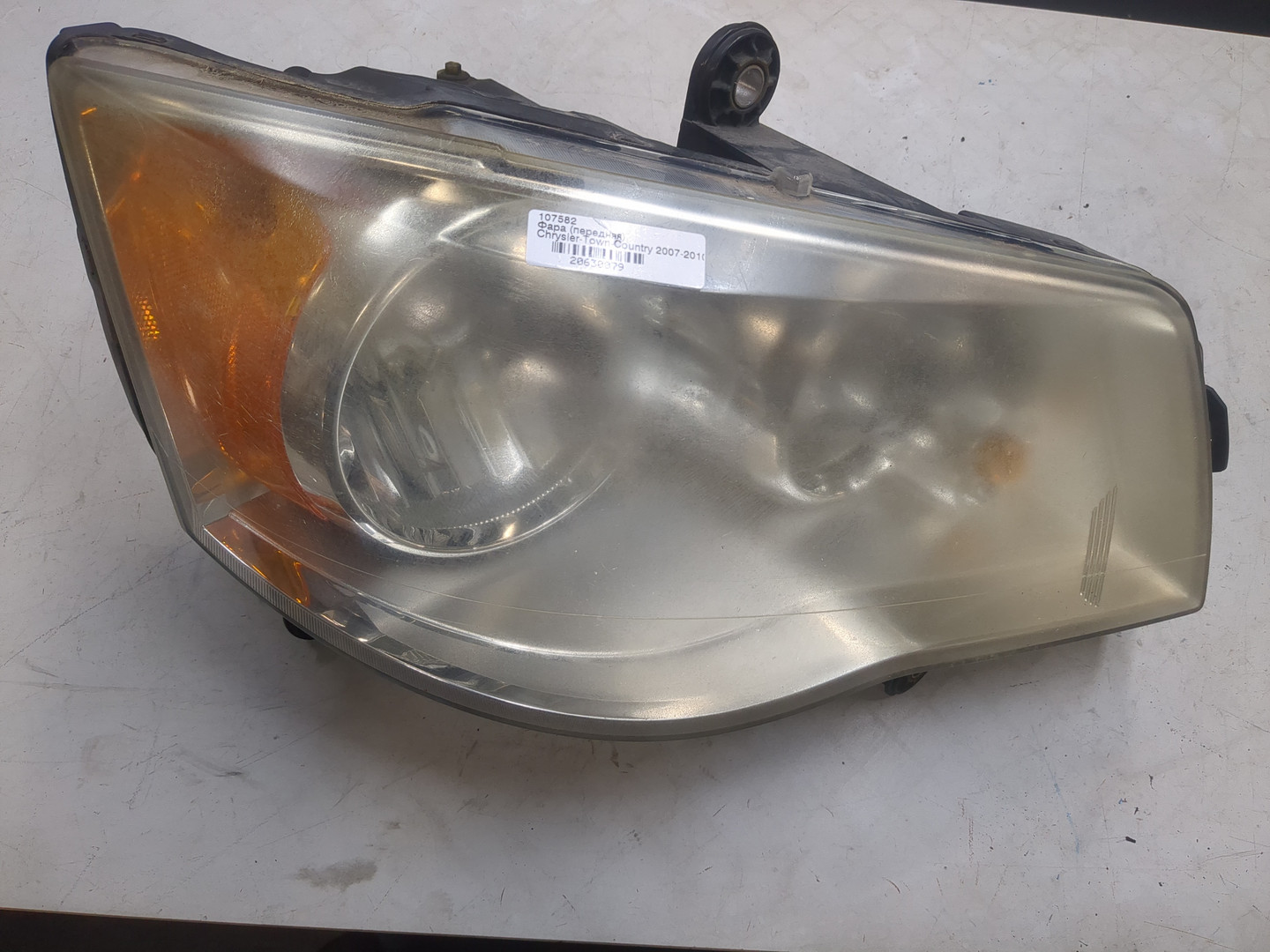 Фара правая