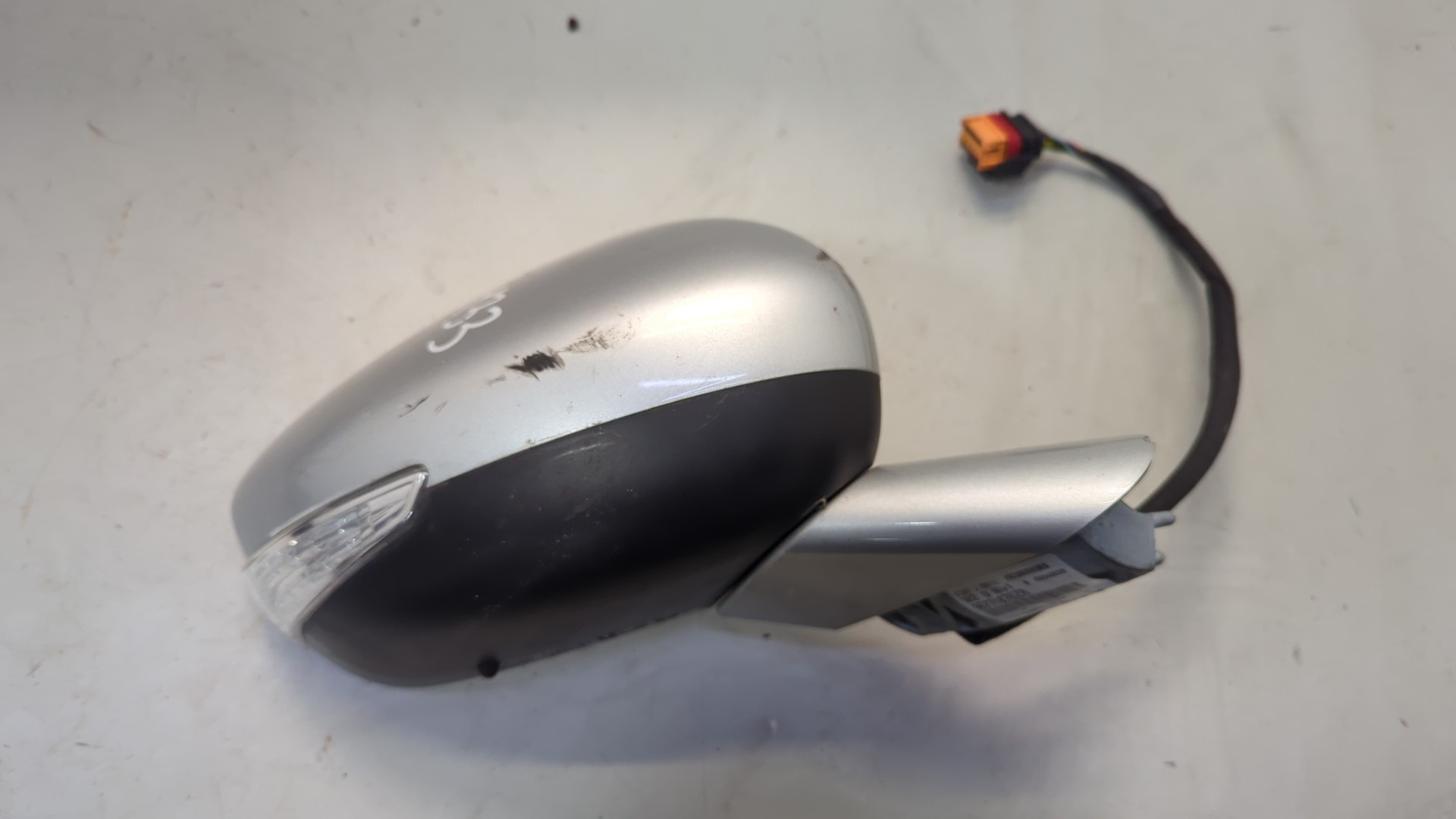 Зеркало правое электрическое