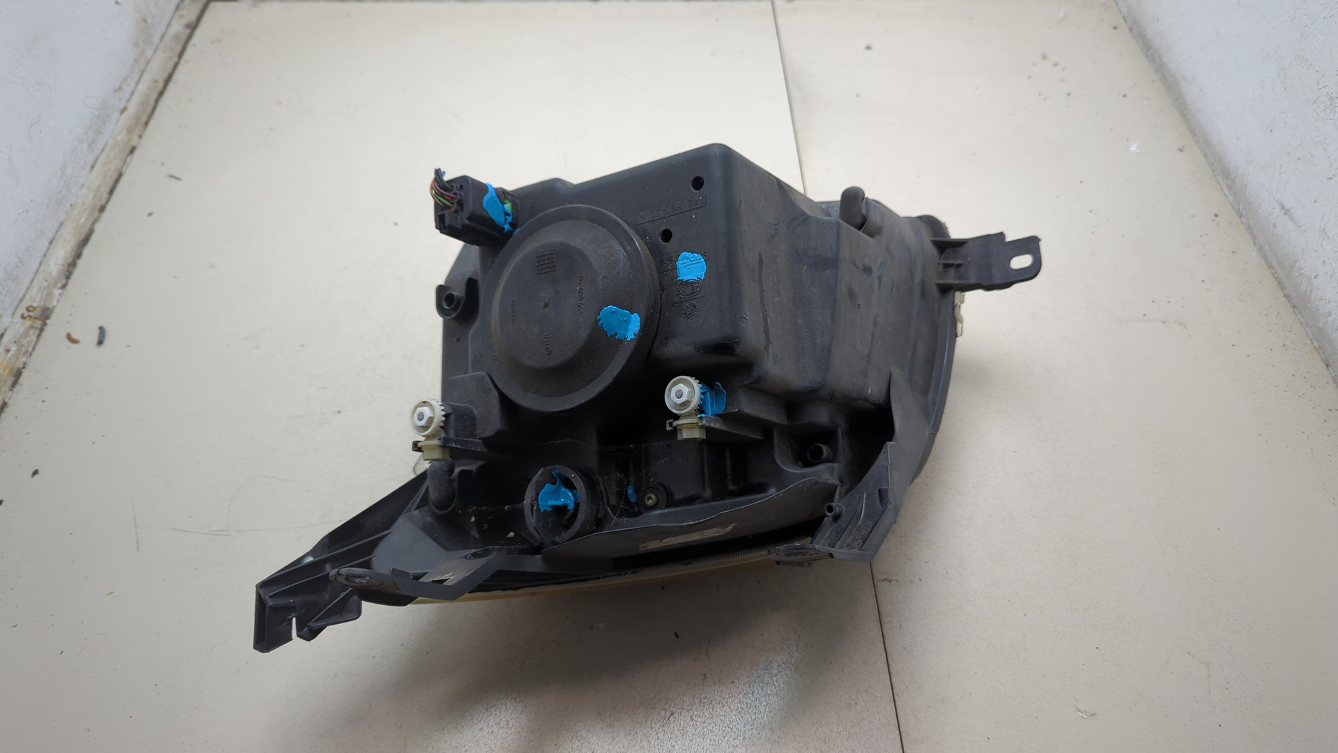 Фара правая