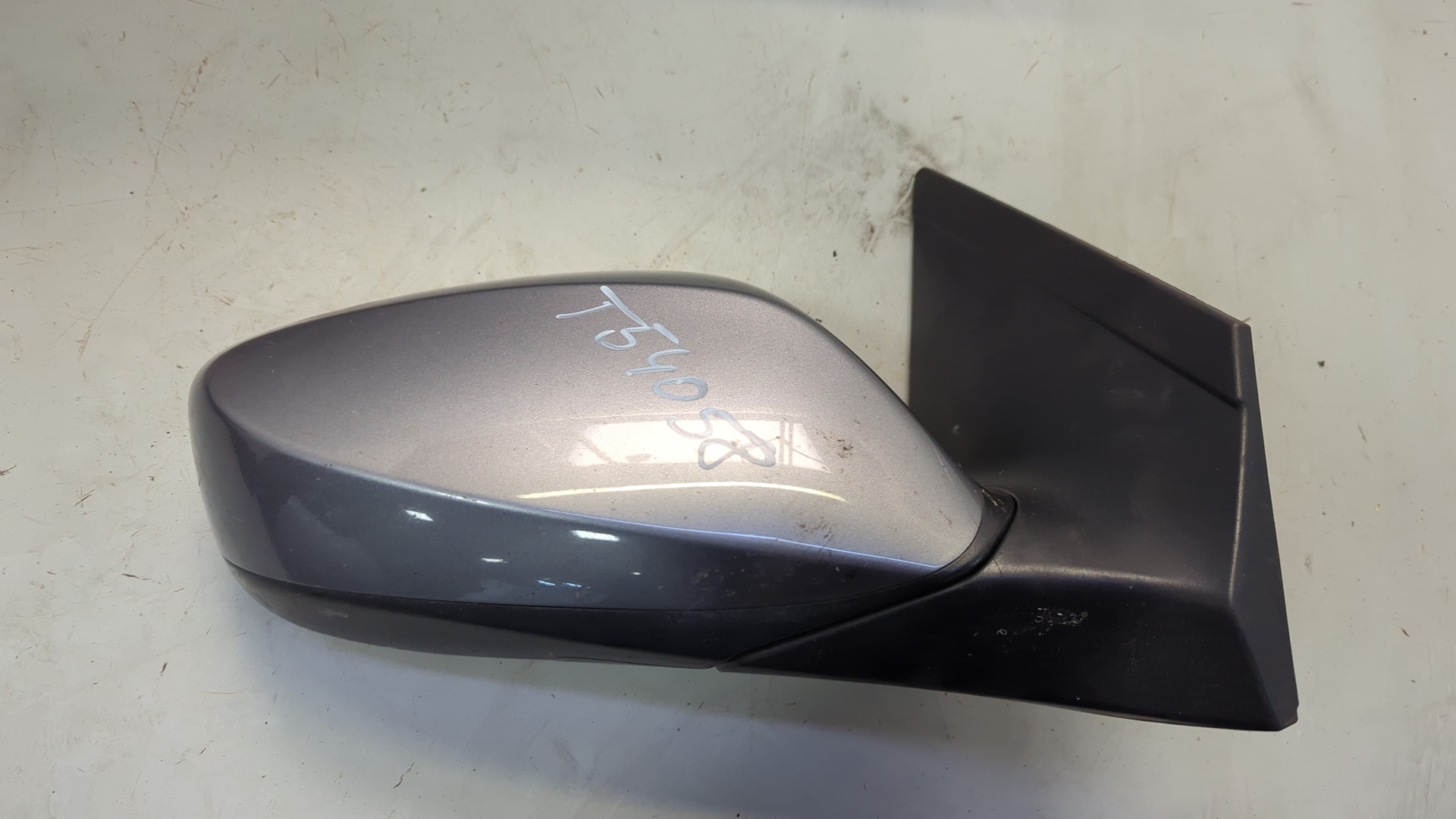 Зеркало правое электрическое