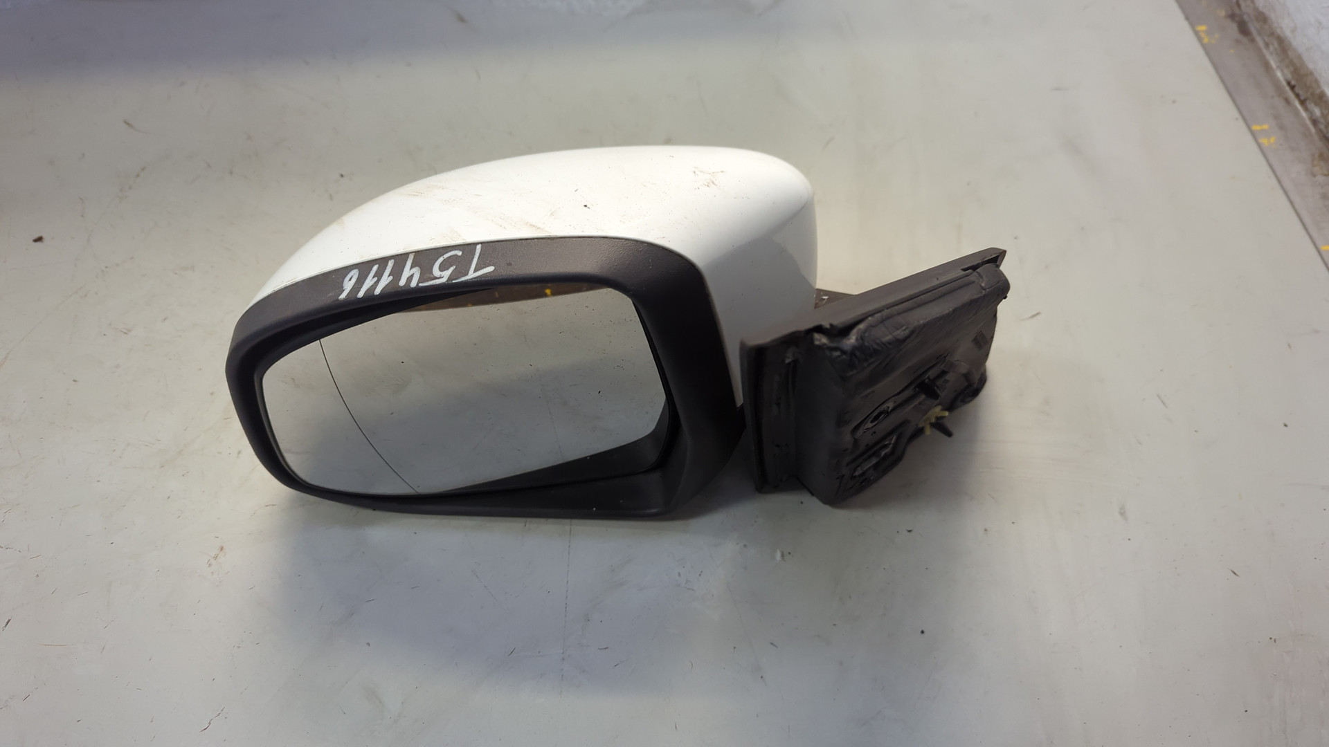 Зеркало левое электрическое