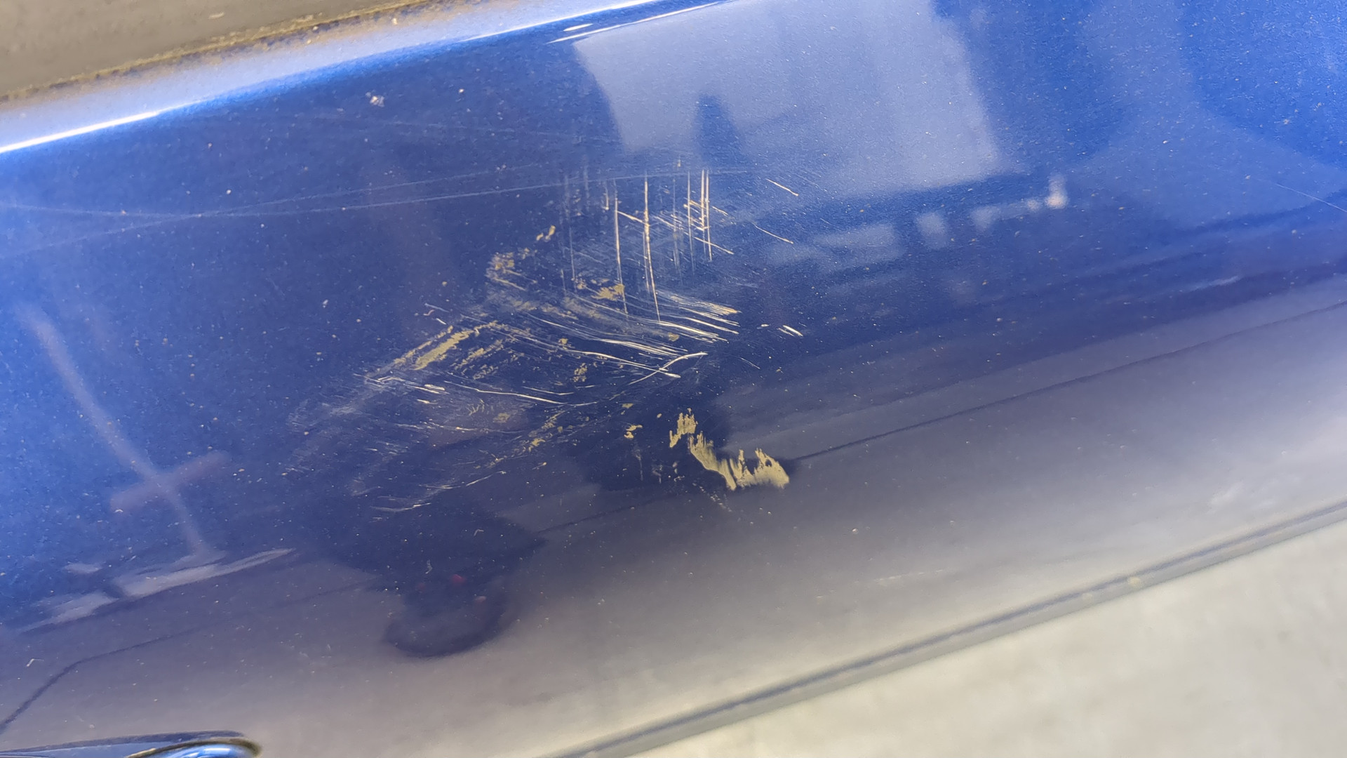 Дверь передняя правая