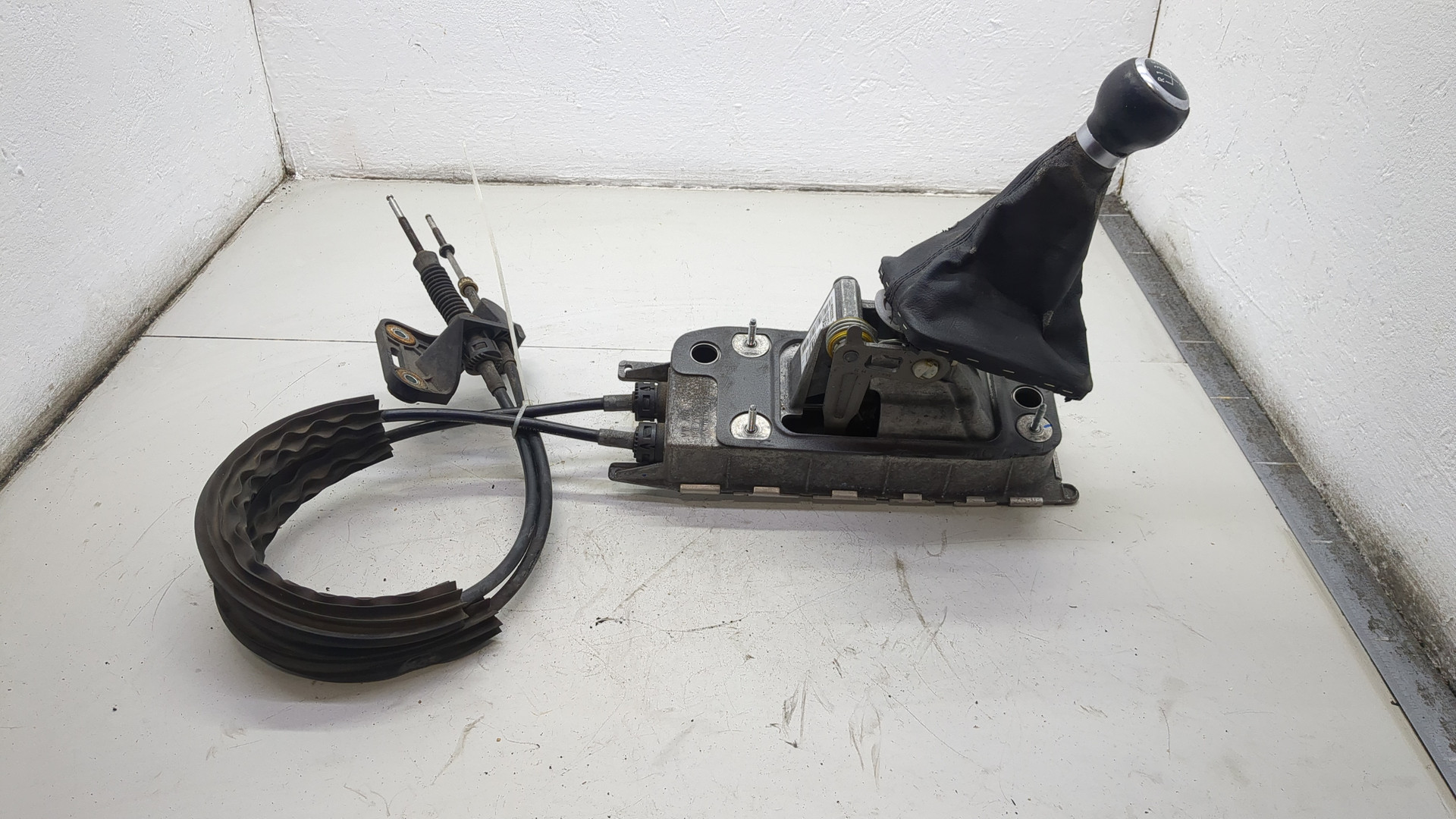 Кулиса МКПП / АКПП