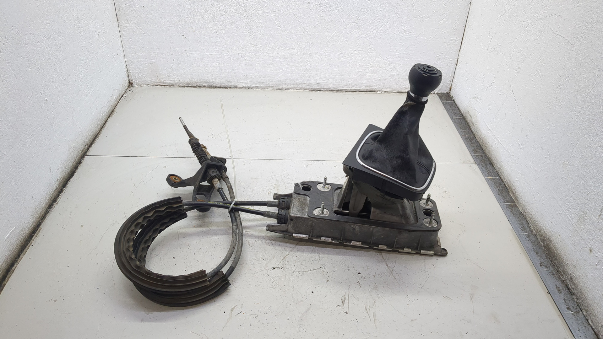 Кулиса МКПП / АКПП