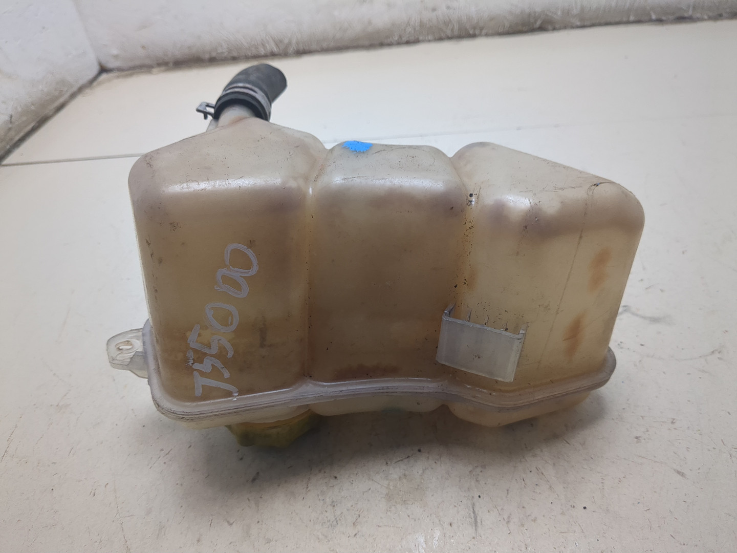 Бачок расширительный