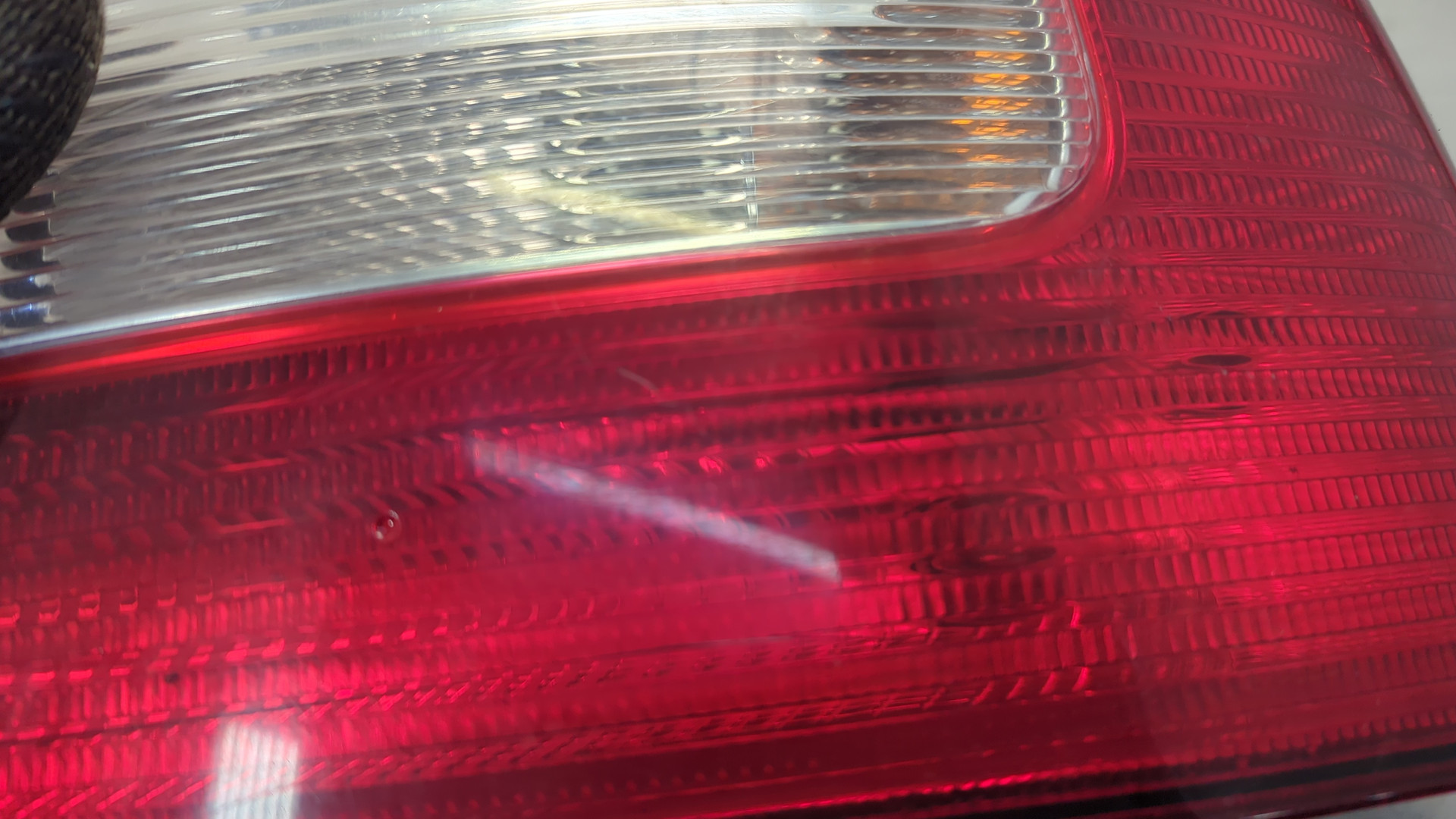 Фонарь задний правый