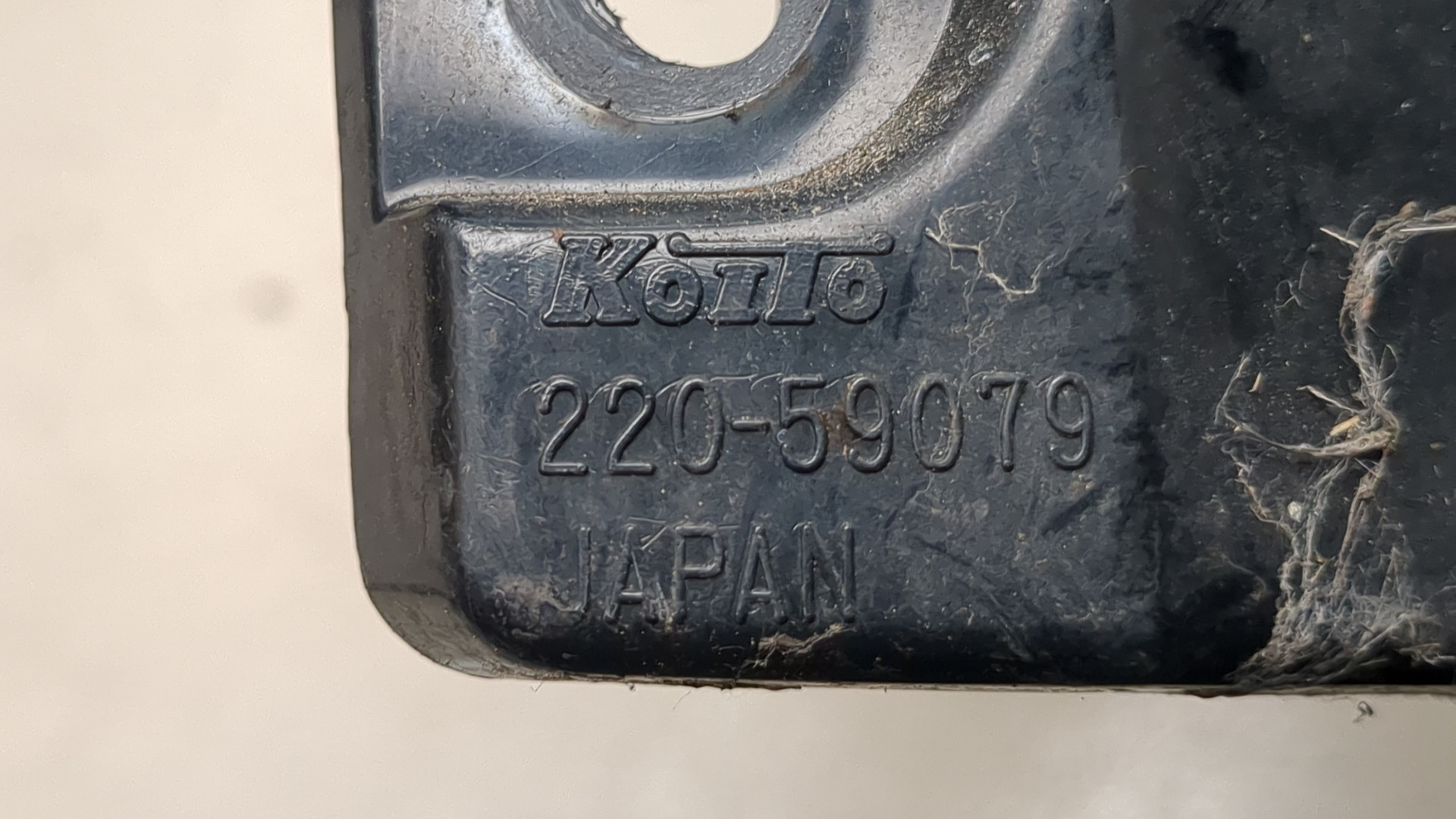 Фонарь задний правый