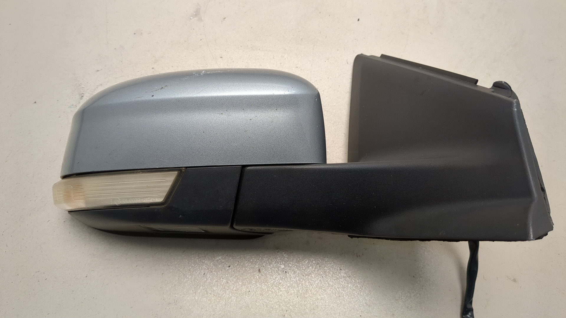 Зеркало правое электрическое