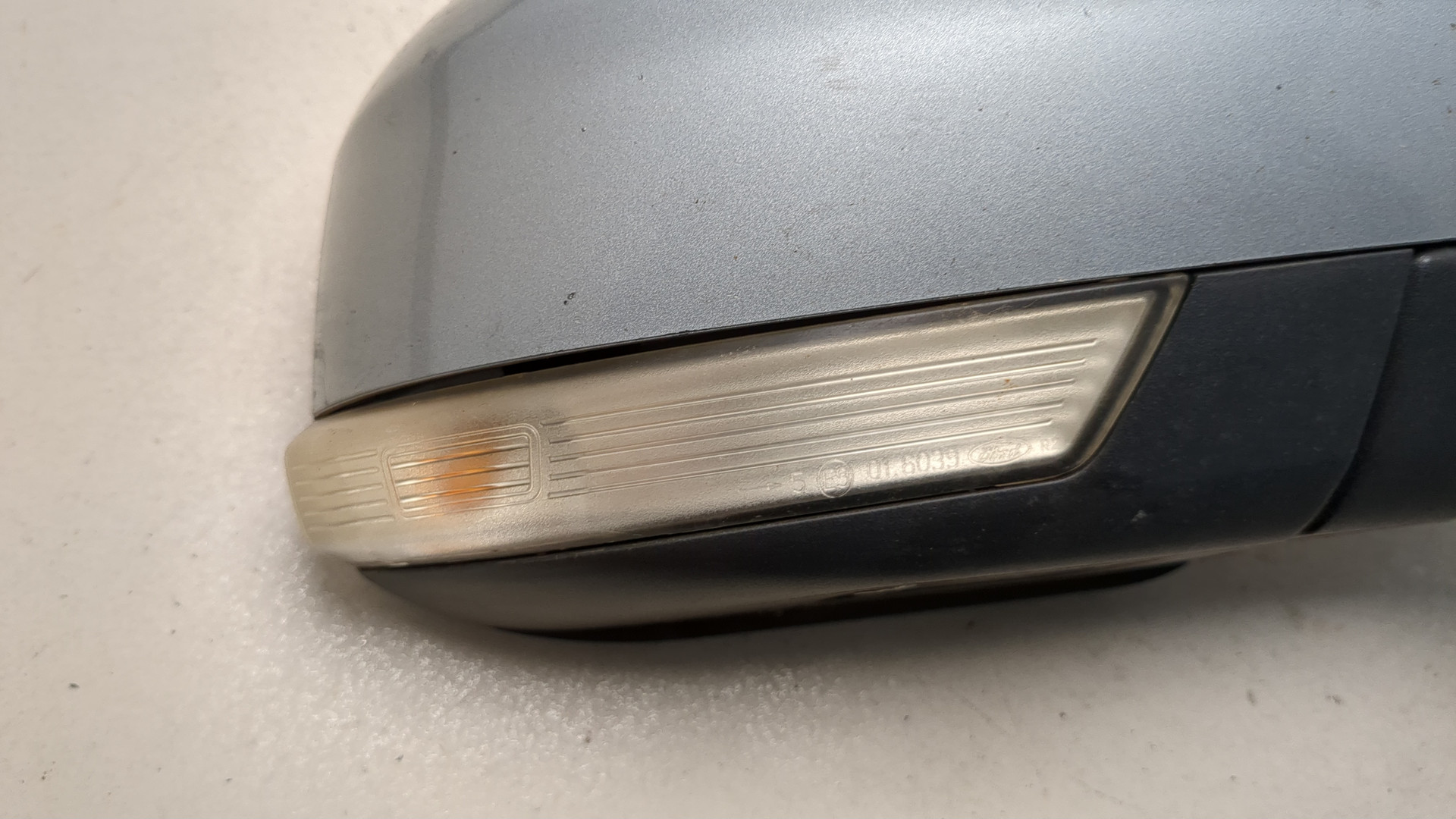 Зеркало правое электрическое