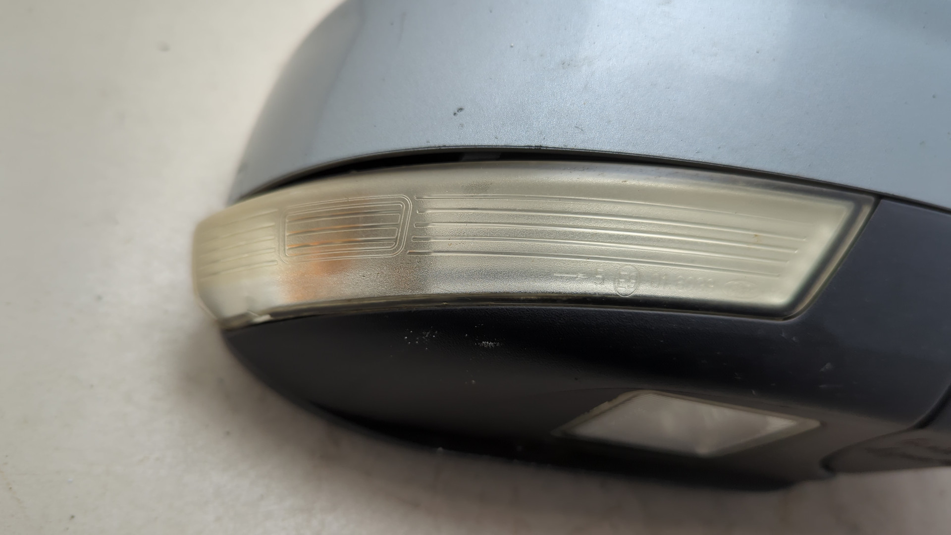 Зеркало правое электрическое