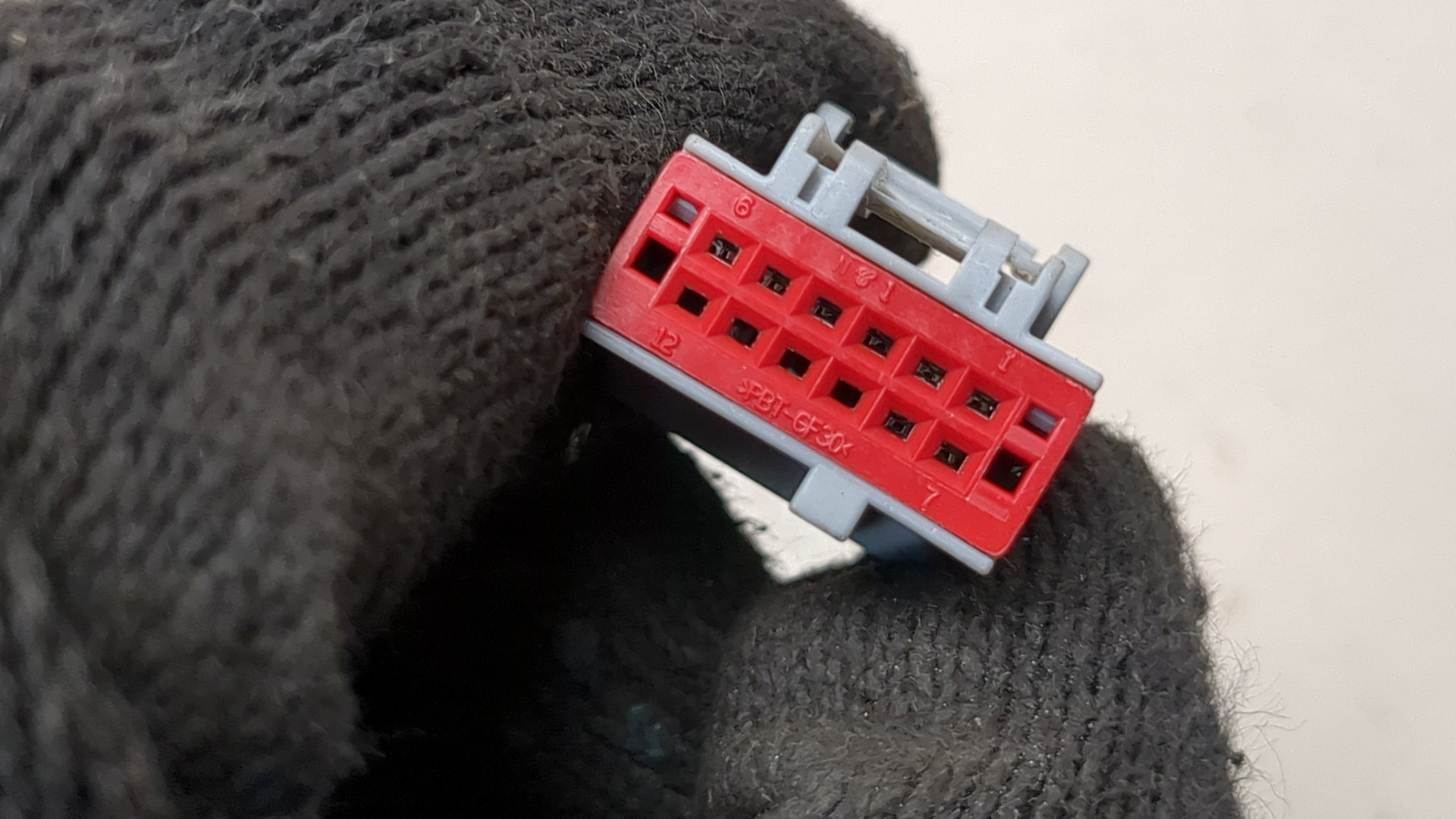 Зеркало правое электрическое