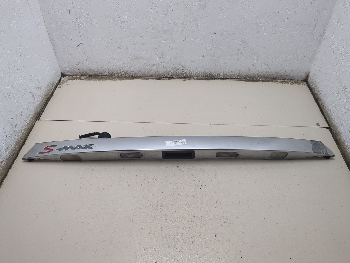 Фонарь подсветки номера