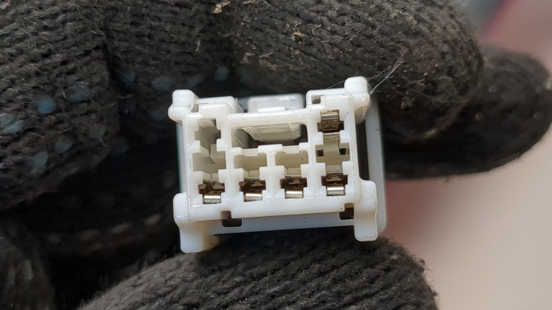 Фонарь задний левый