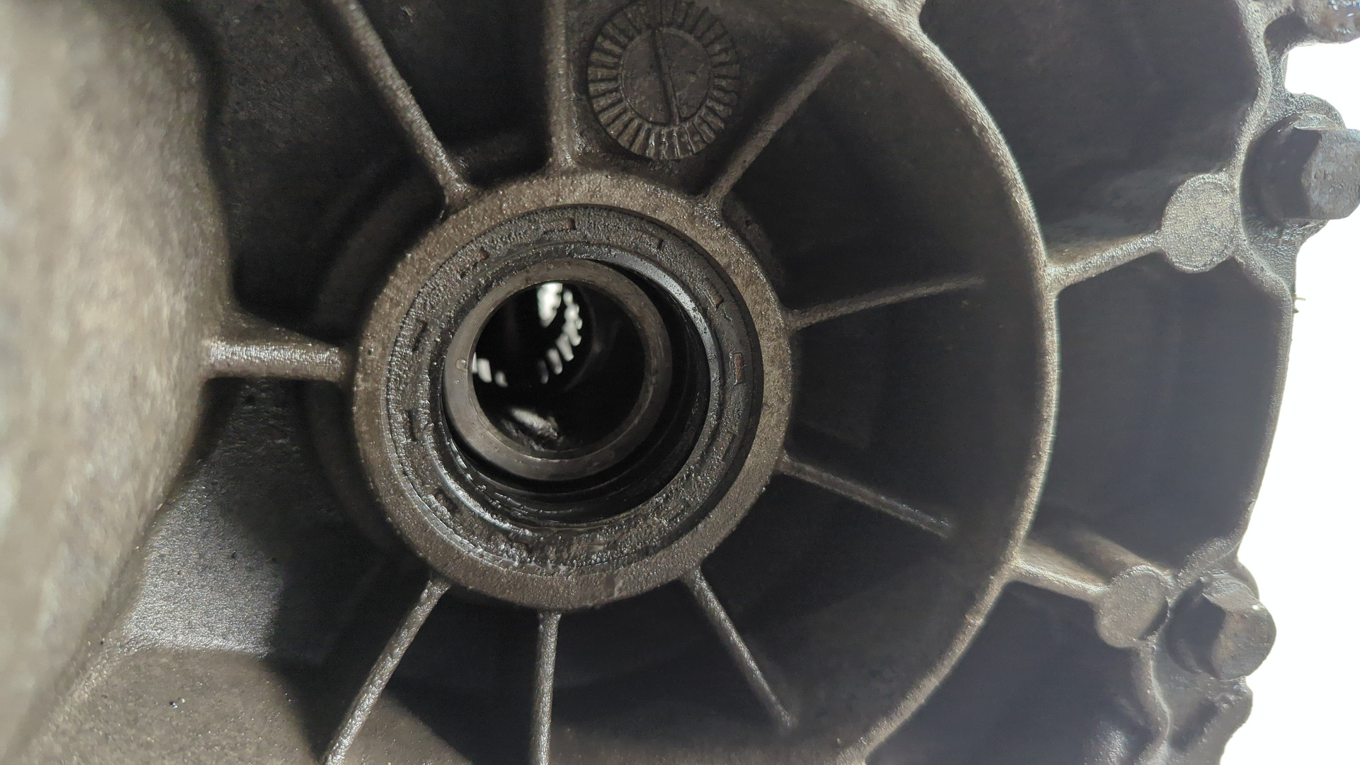 МКПП (механическая коробка переключения передач)