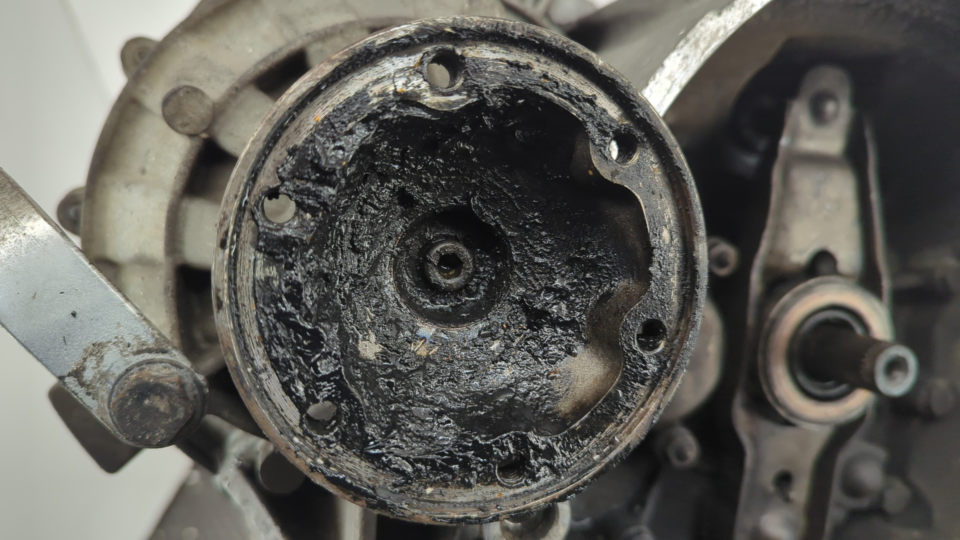 МКПП (механическая коробка переключения передач)