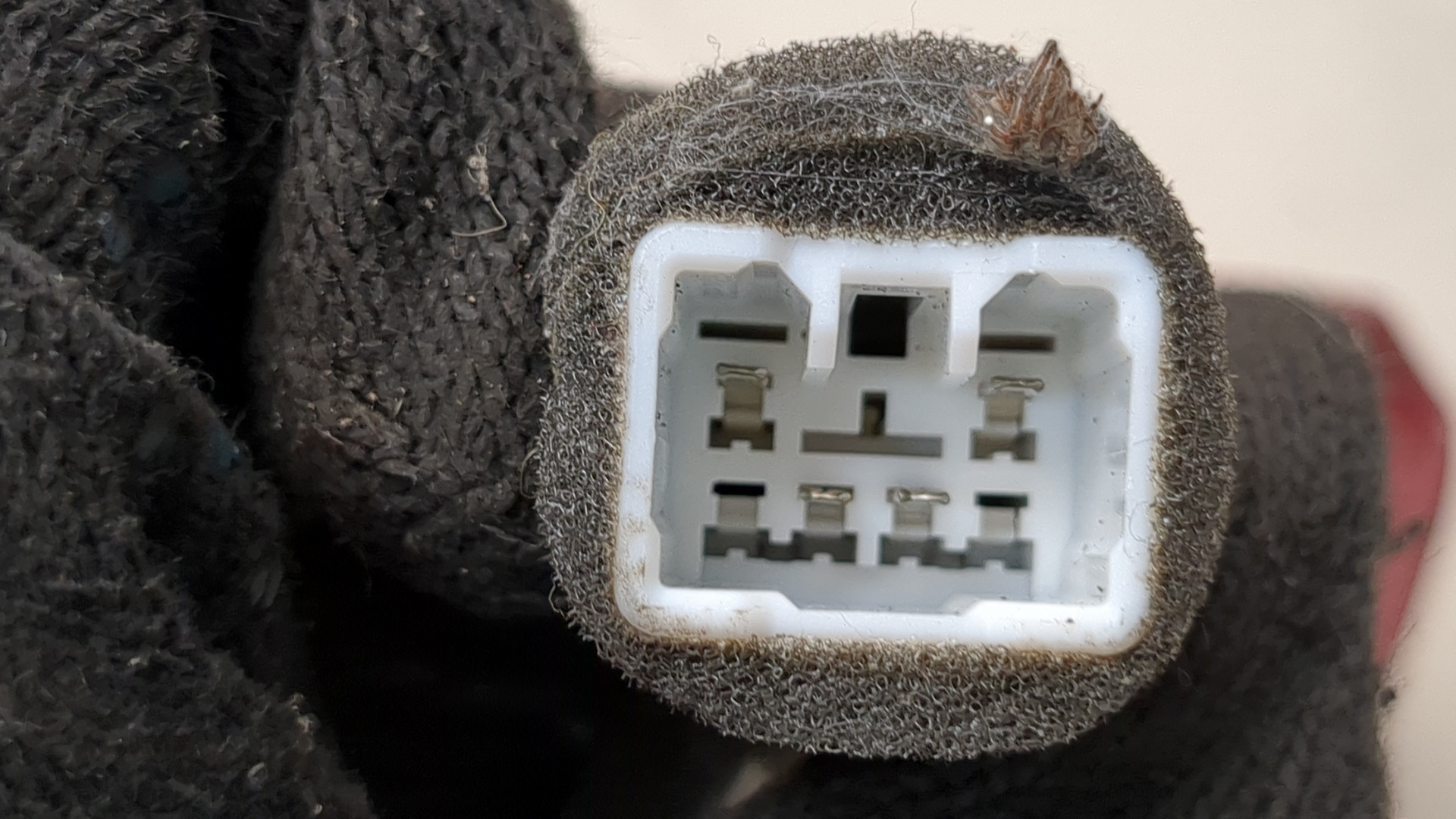 Фонарь задний правый