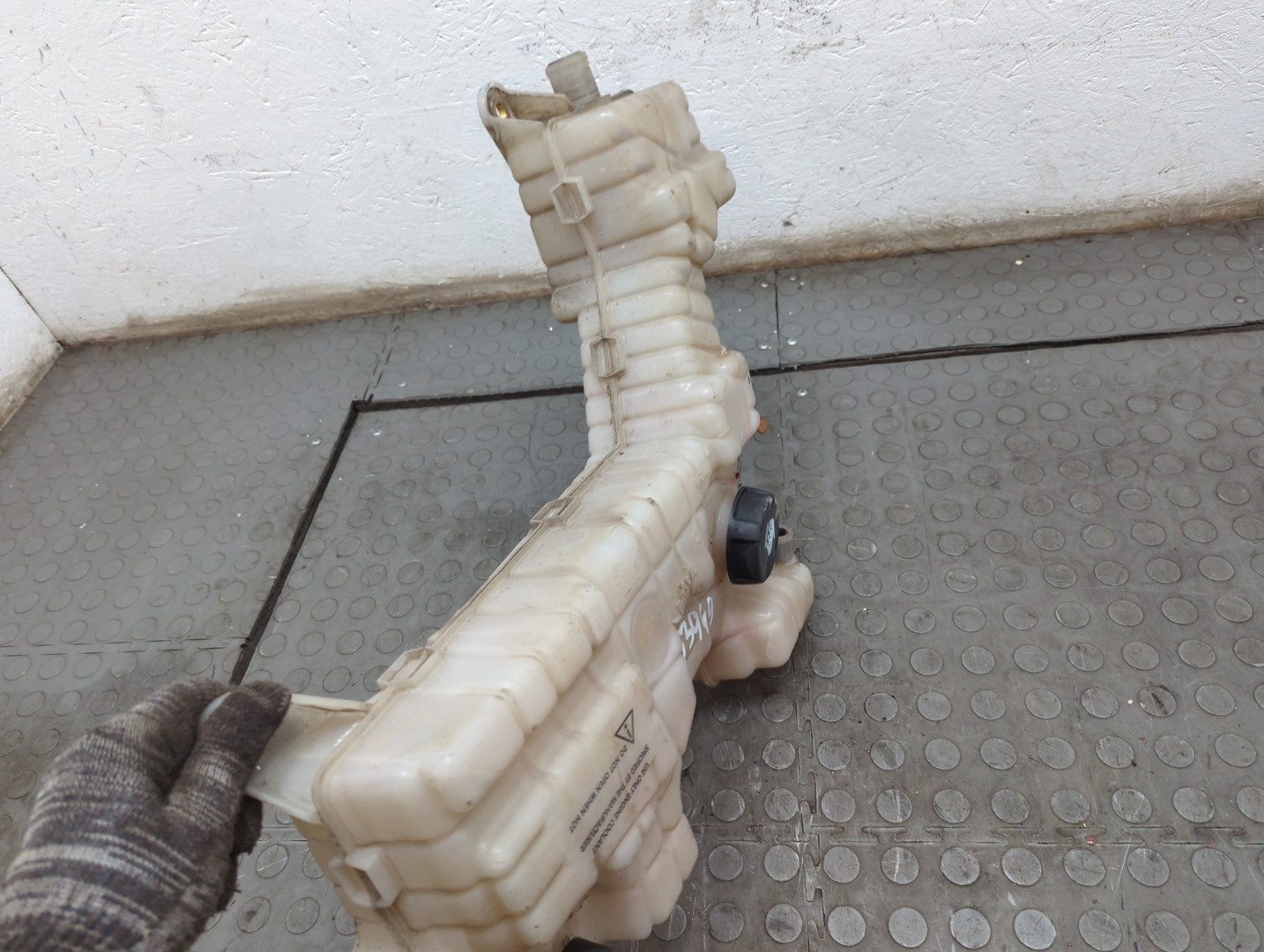 Бачок расширительный