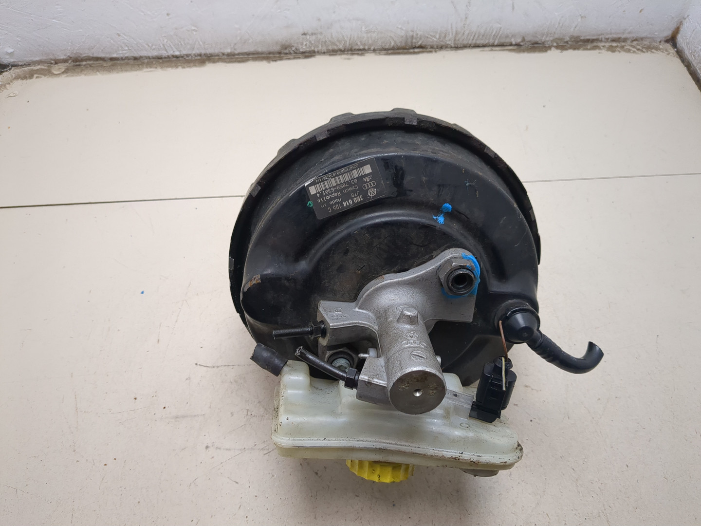 Цилиндр тормозной главный