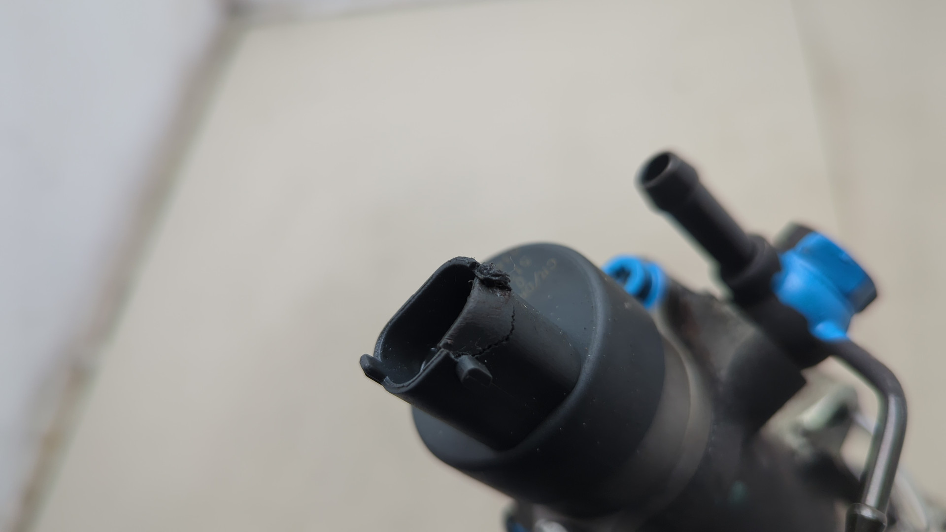 Рейка топливная (рампа)