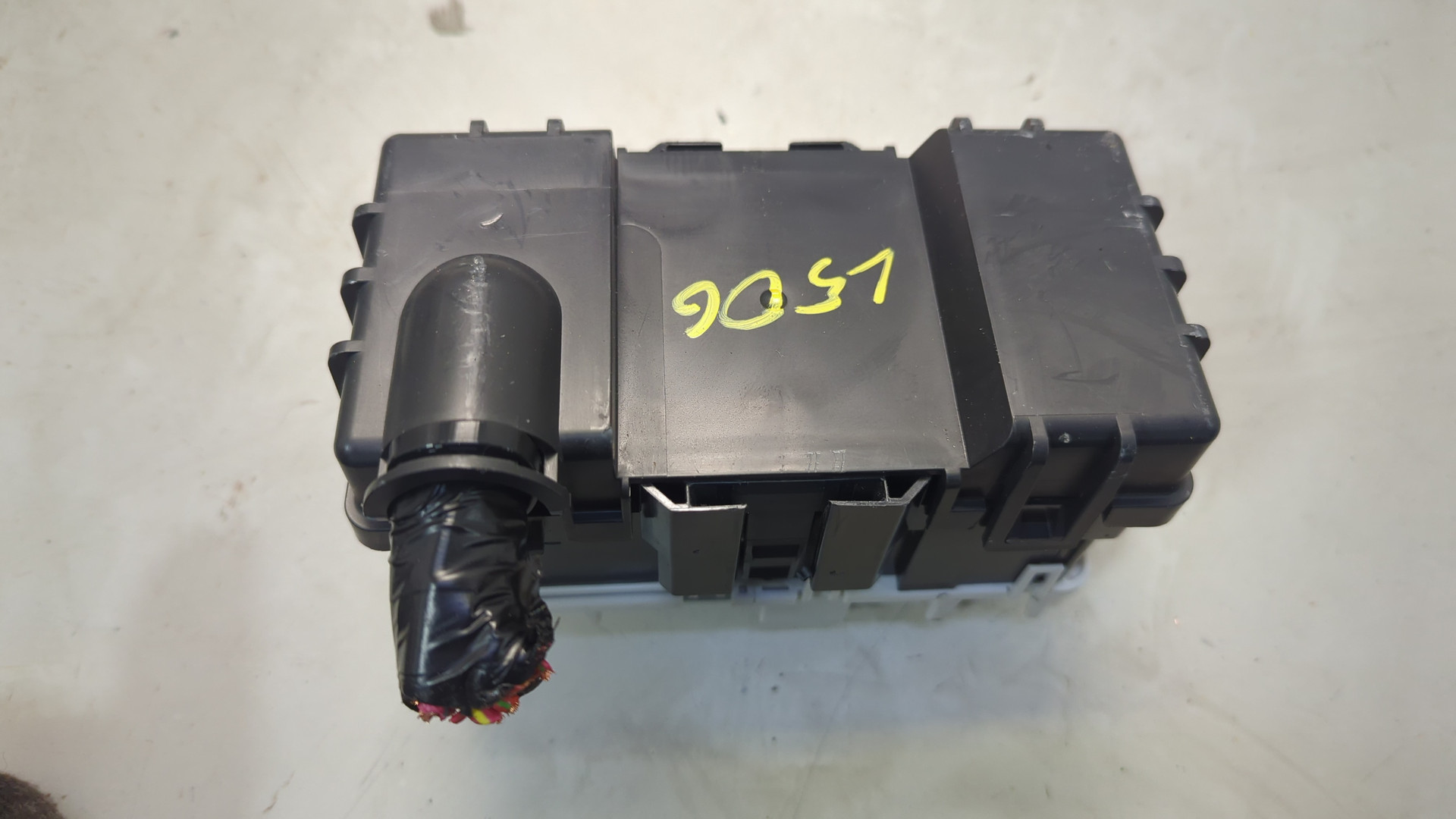 Блок предохранителей