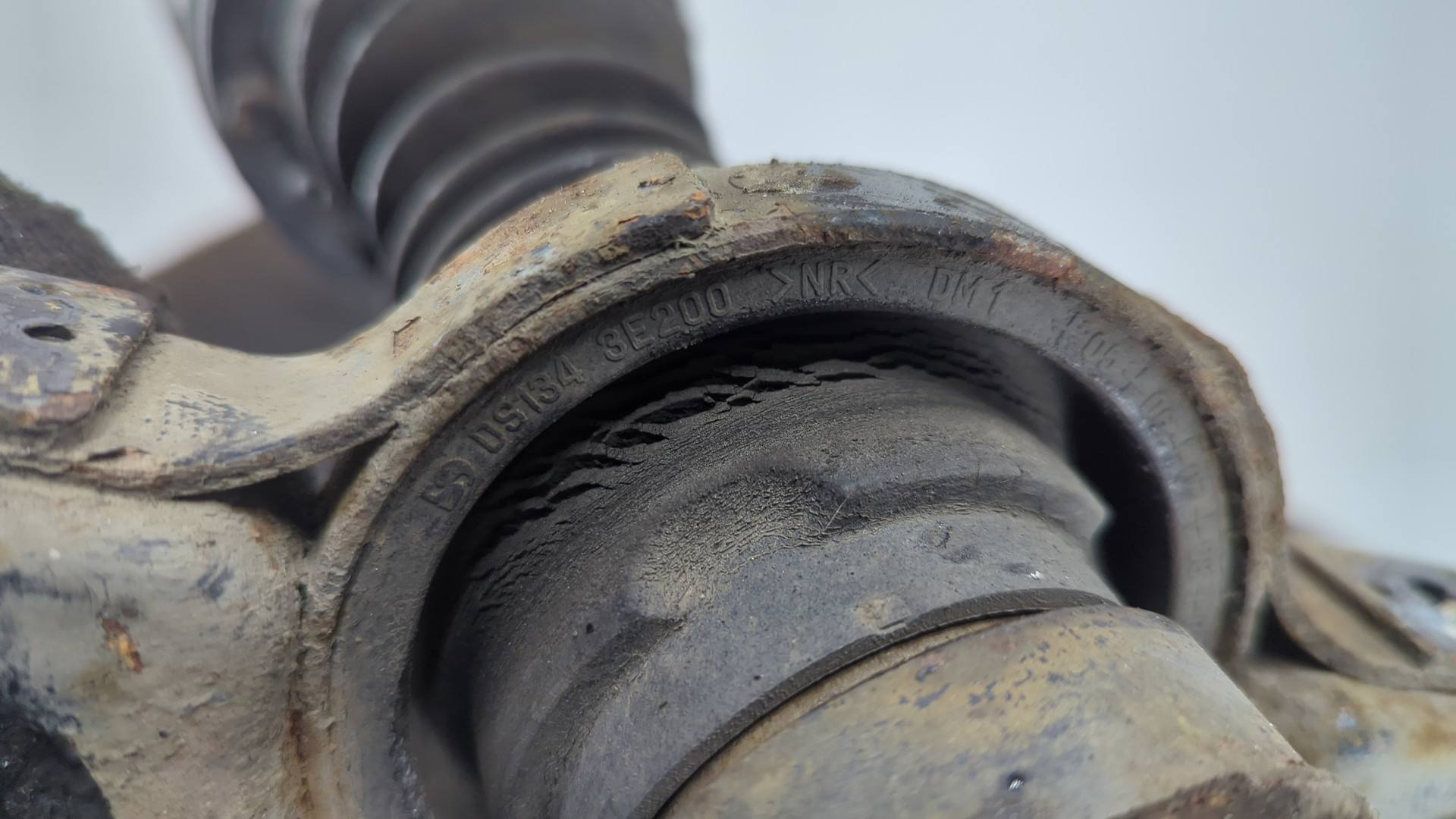 Вал карданный задний