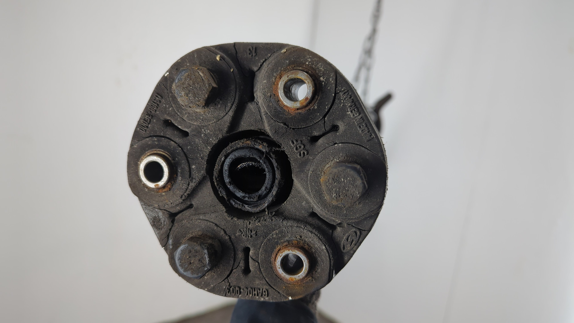 Вал карданный задний