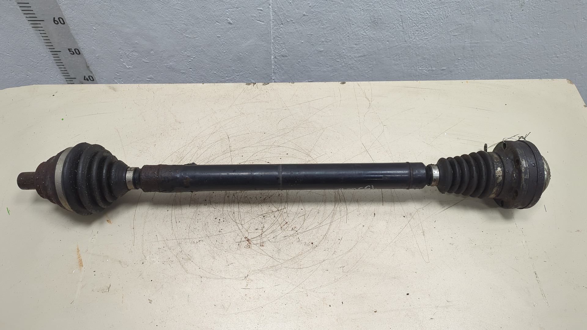 Полуось передняя правая