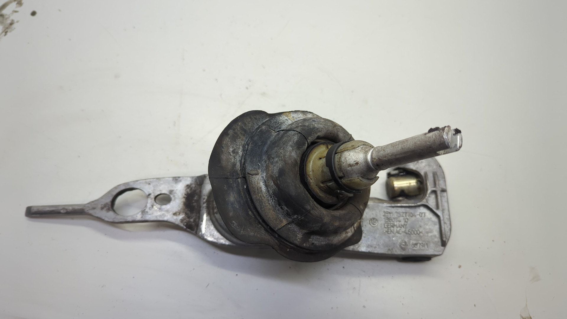 Кулиса МКПП / АКПП