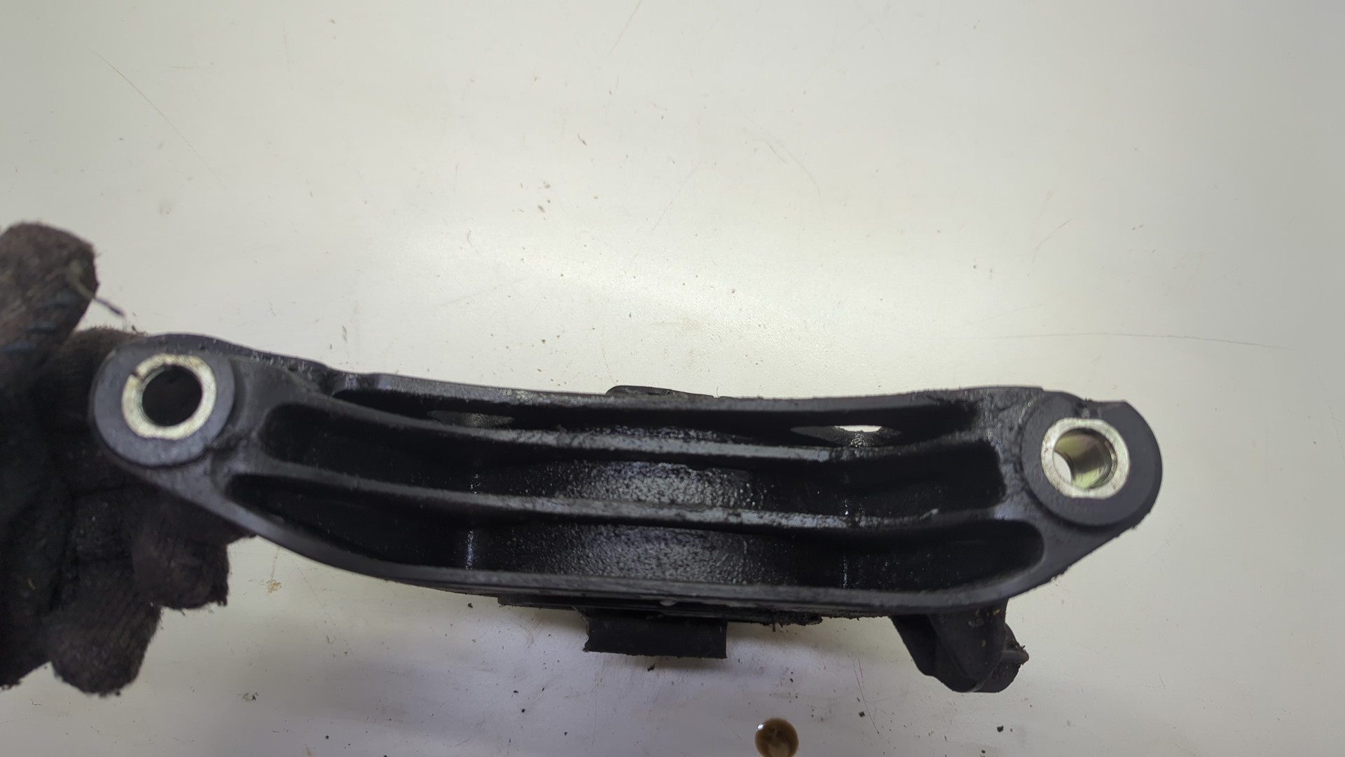 Опора двигателя