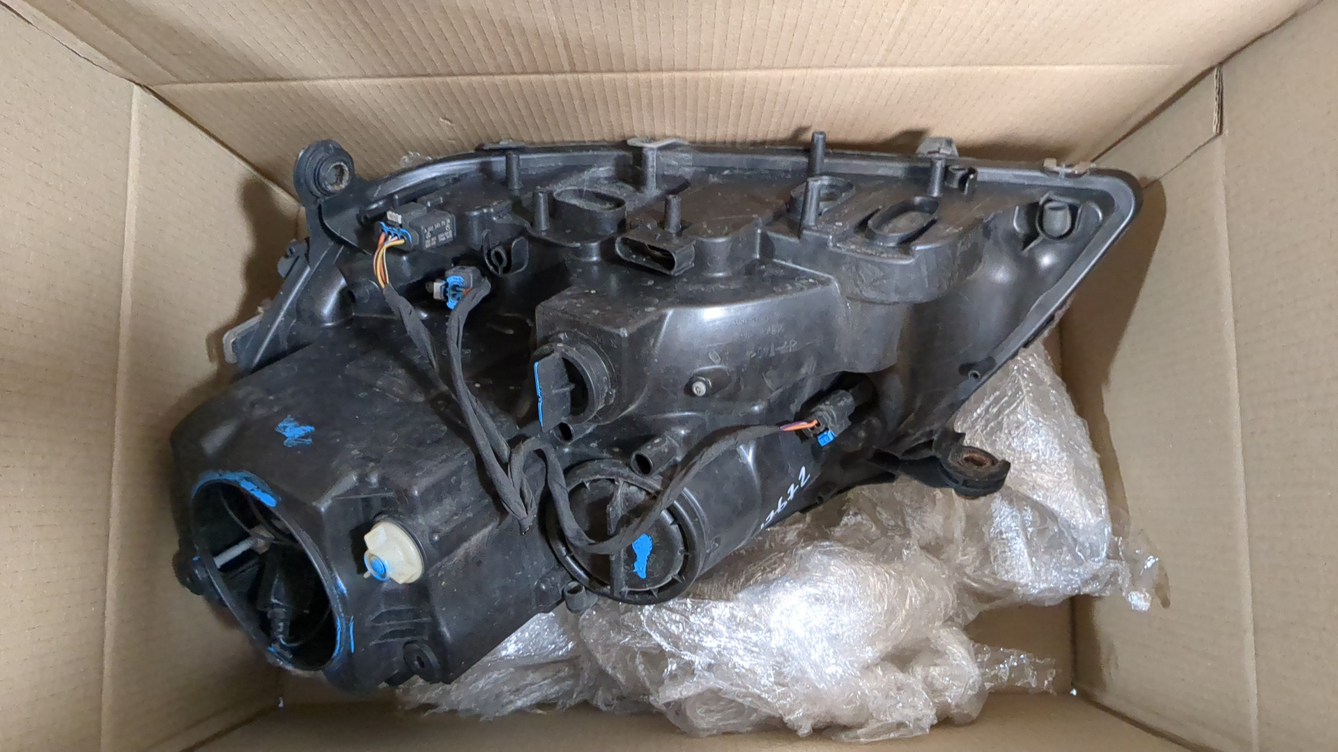 Фара правая