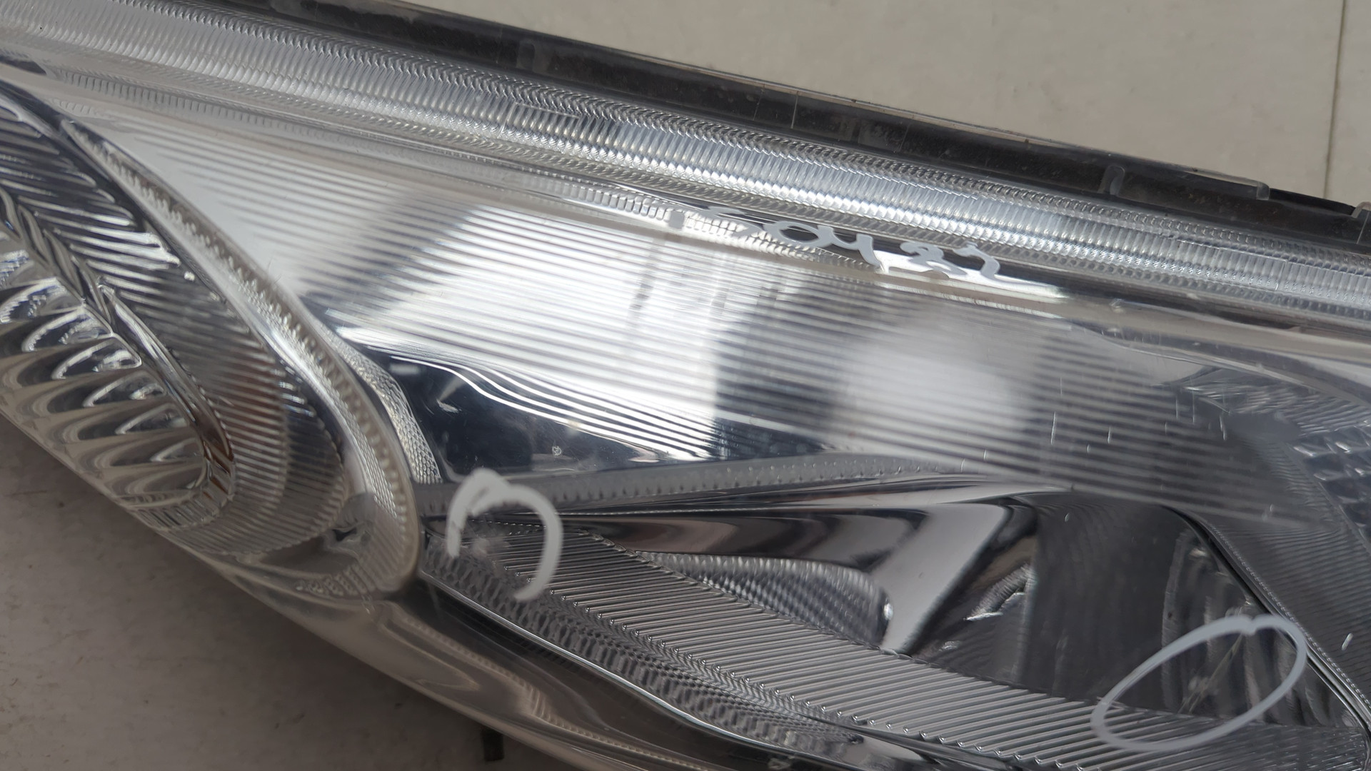 Повторитель на крыло левый