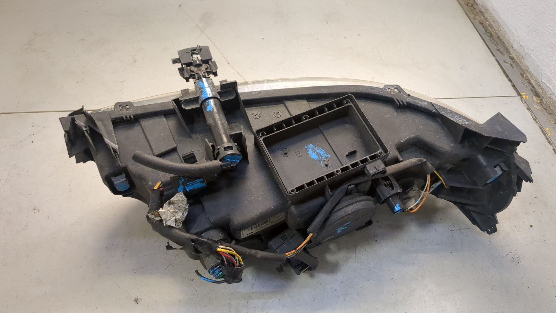 Фара правая