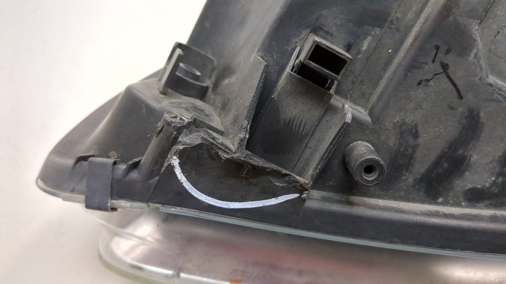 Фара правая