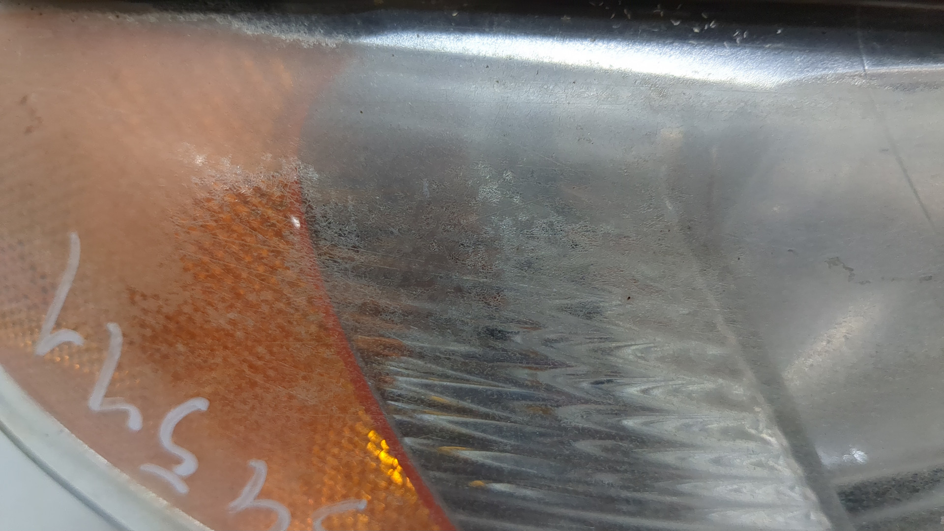 Фара правая