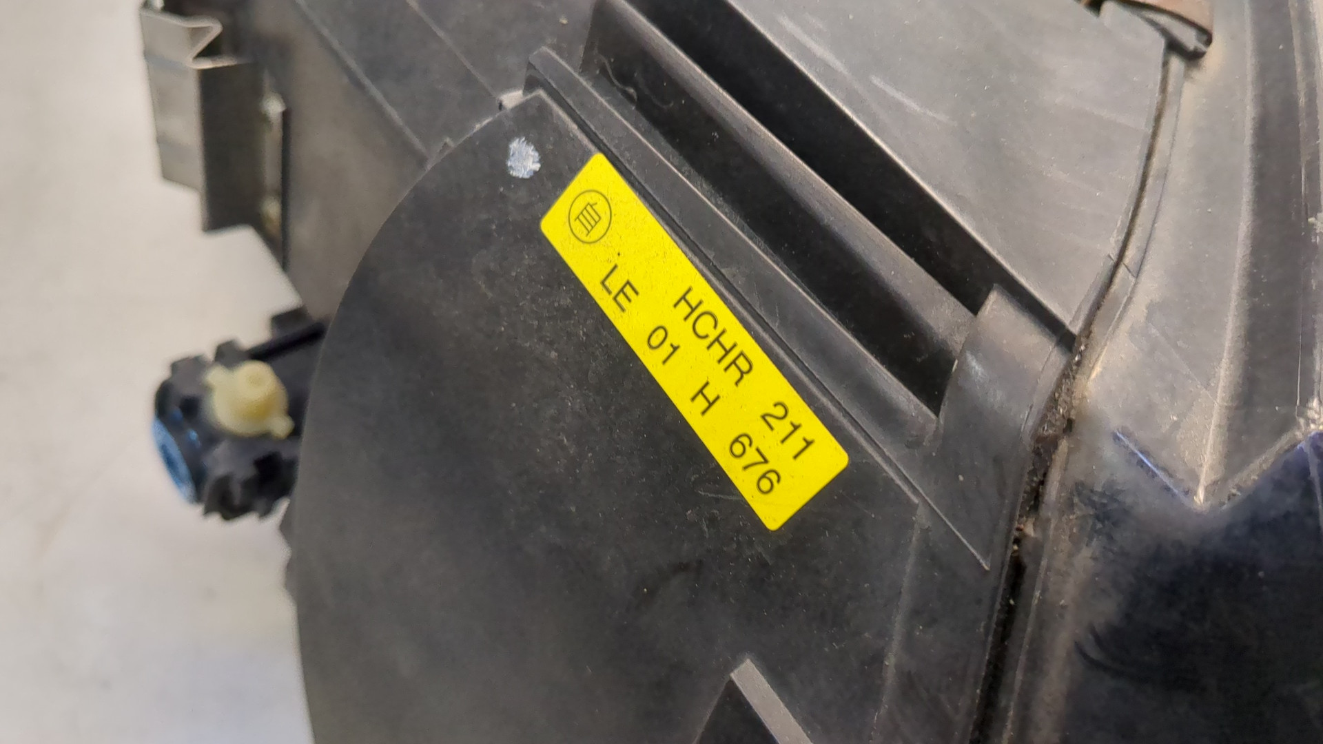 Фара правая