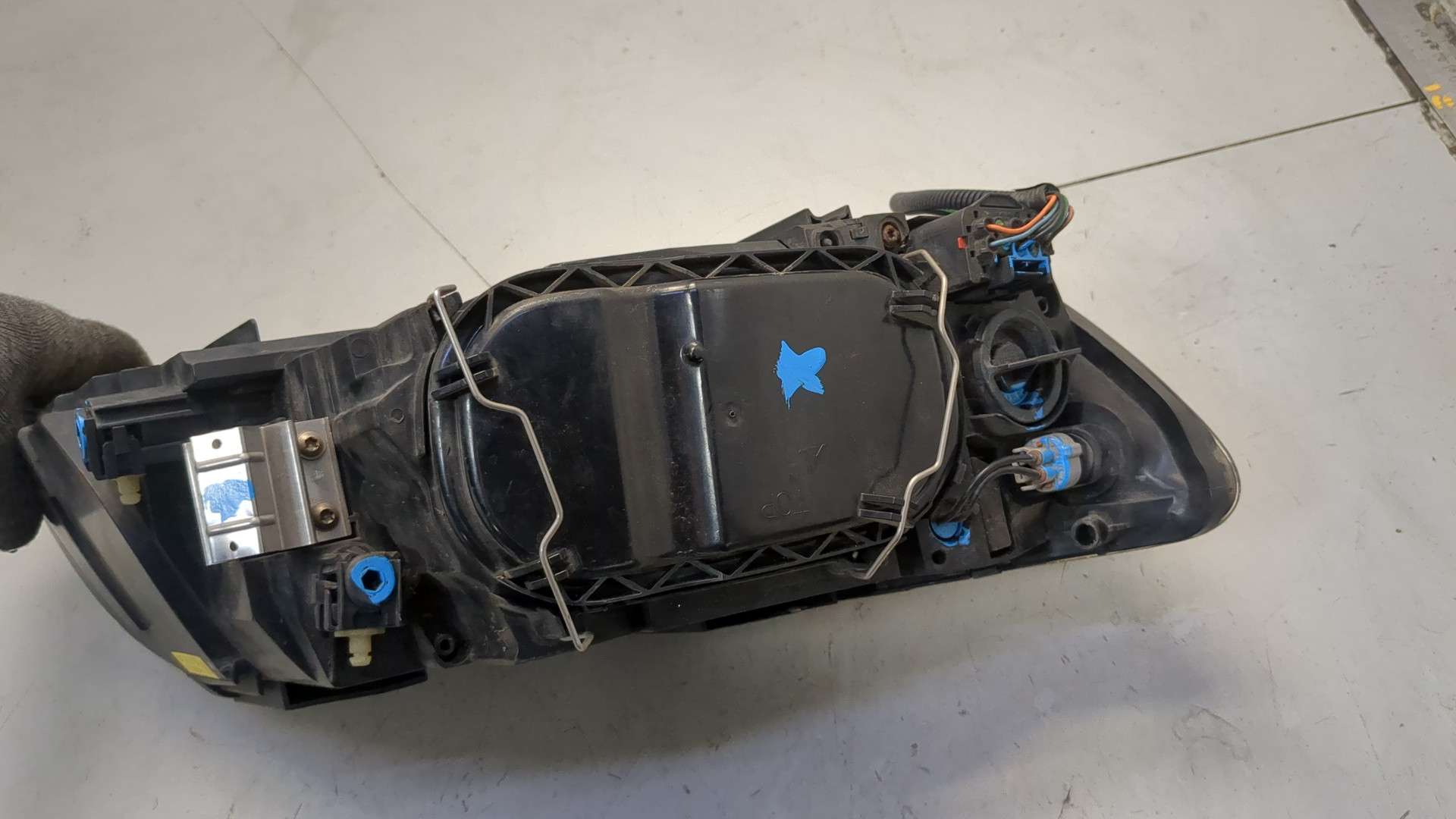 Фара правая