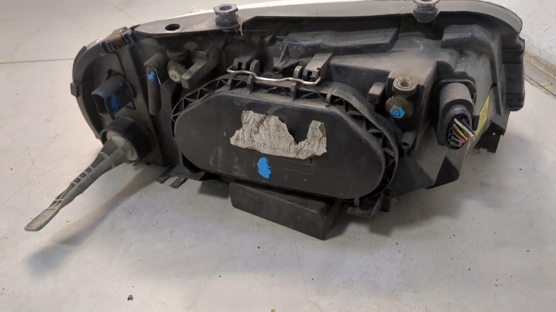 Фара правая