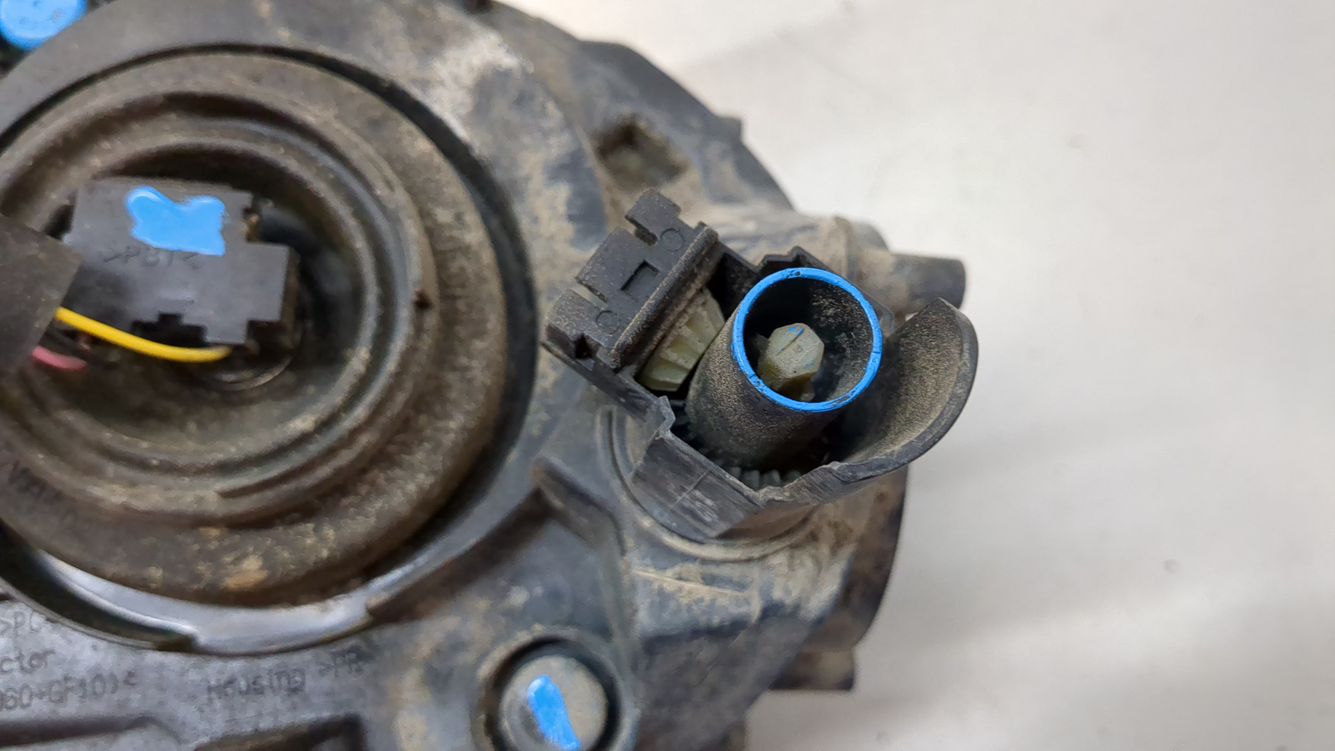 Фара правая