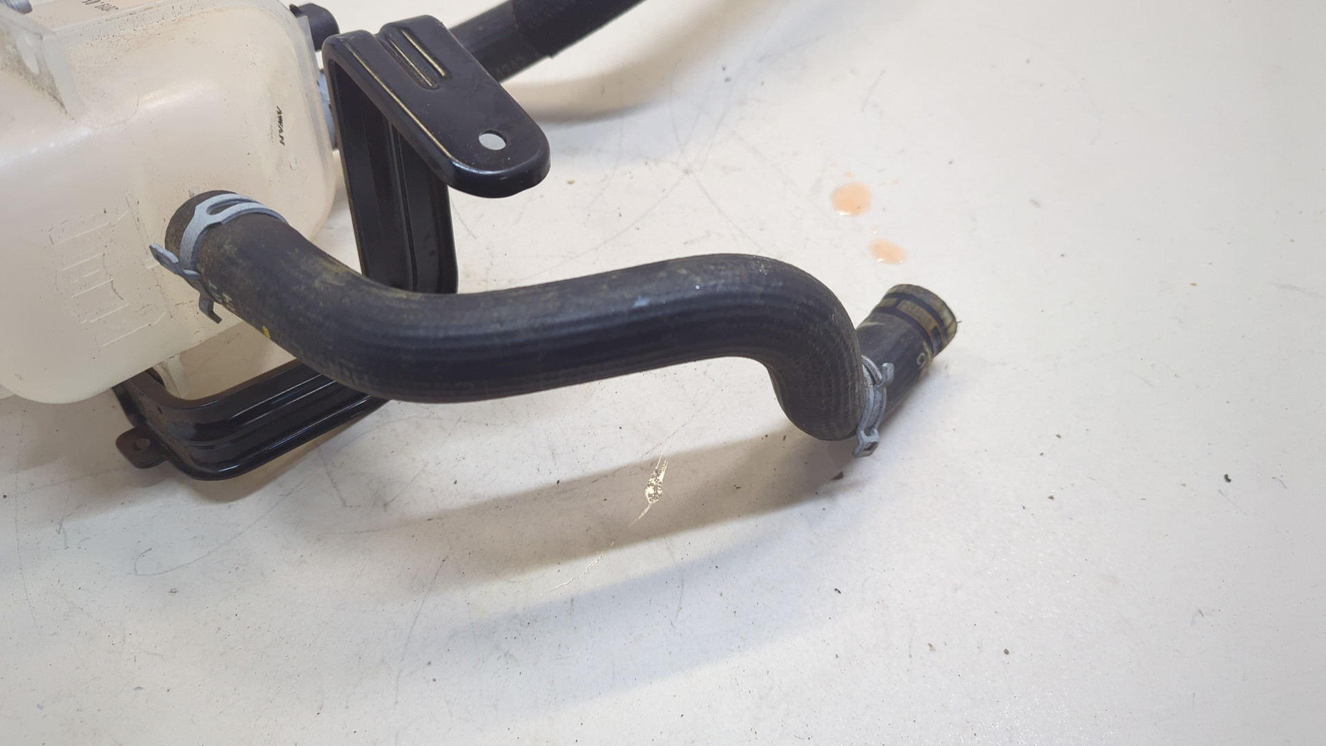 Бачок расширительный