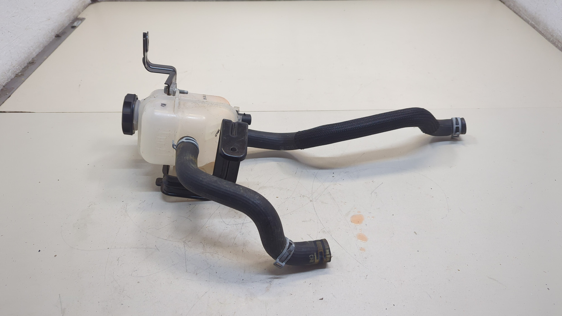 Бачок расширительный